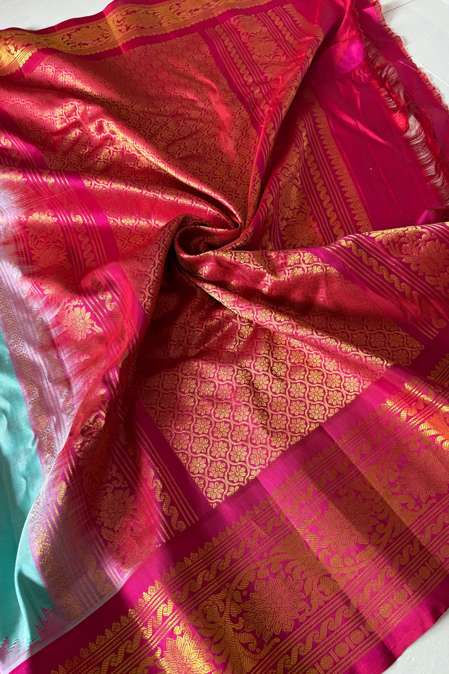 Handwoven Gadwal Pure Silk Saree- Aquamarine