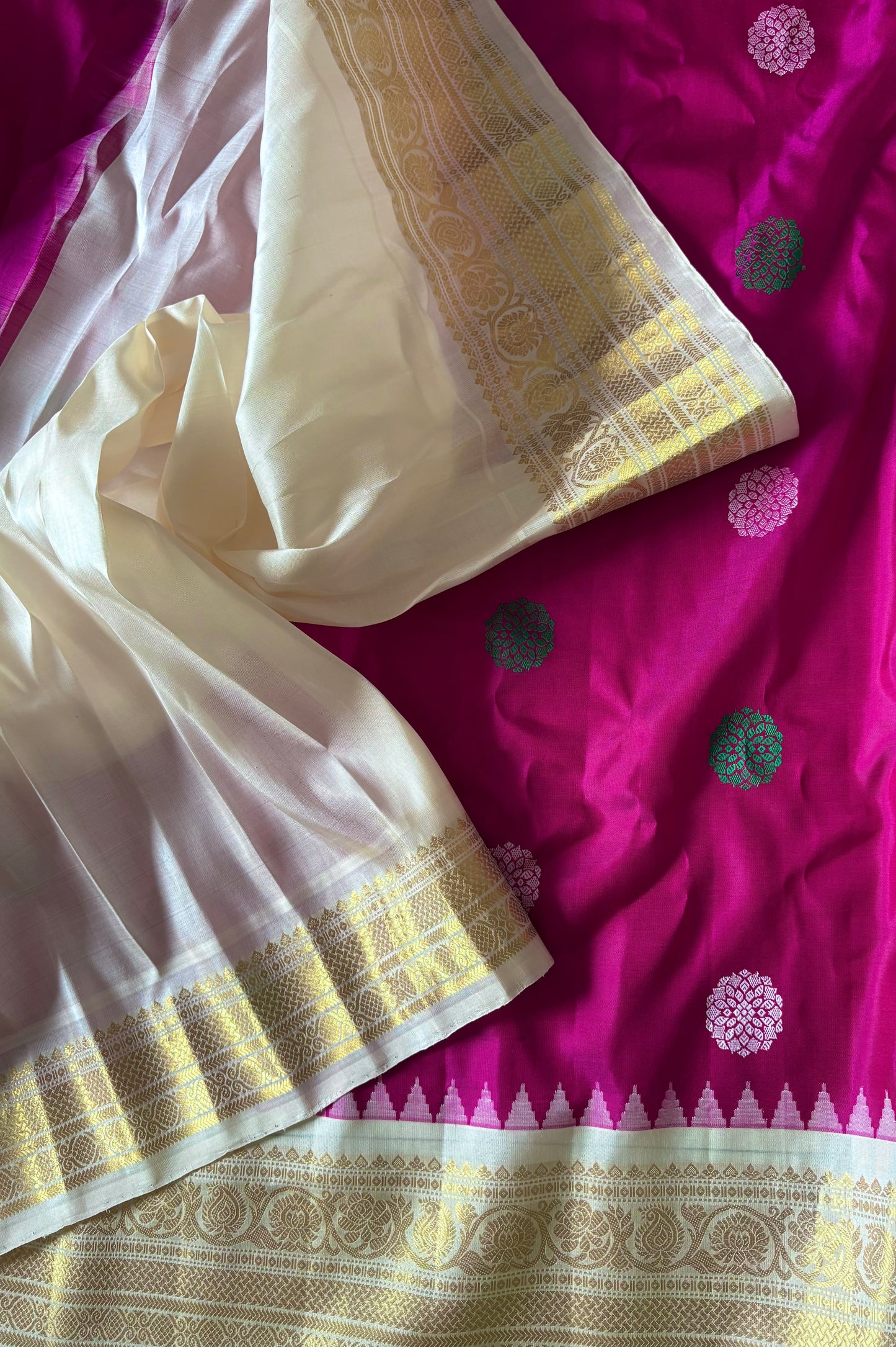 Handwoven Gadwal Pure Silk Saree - Rani