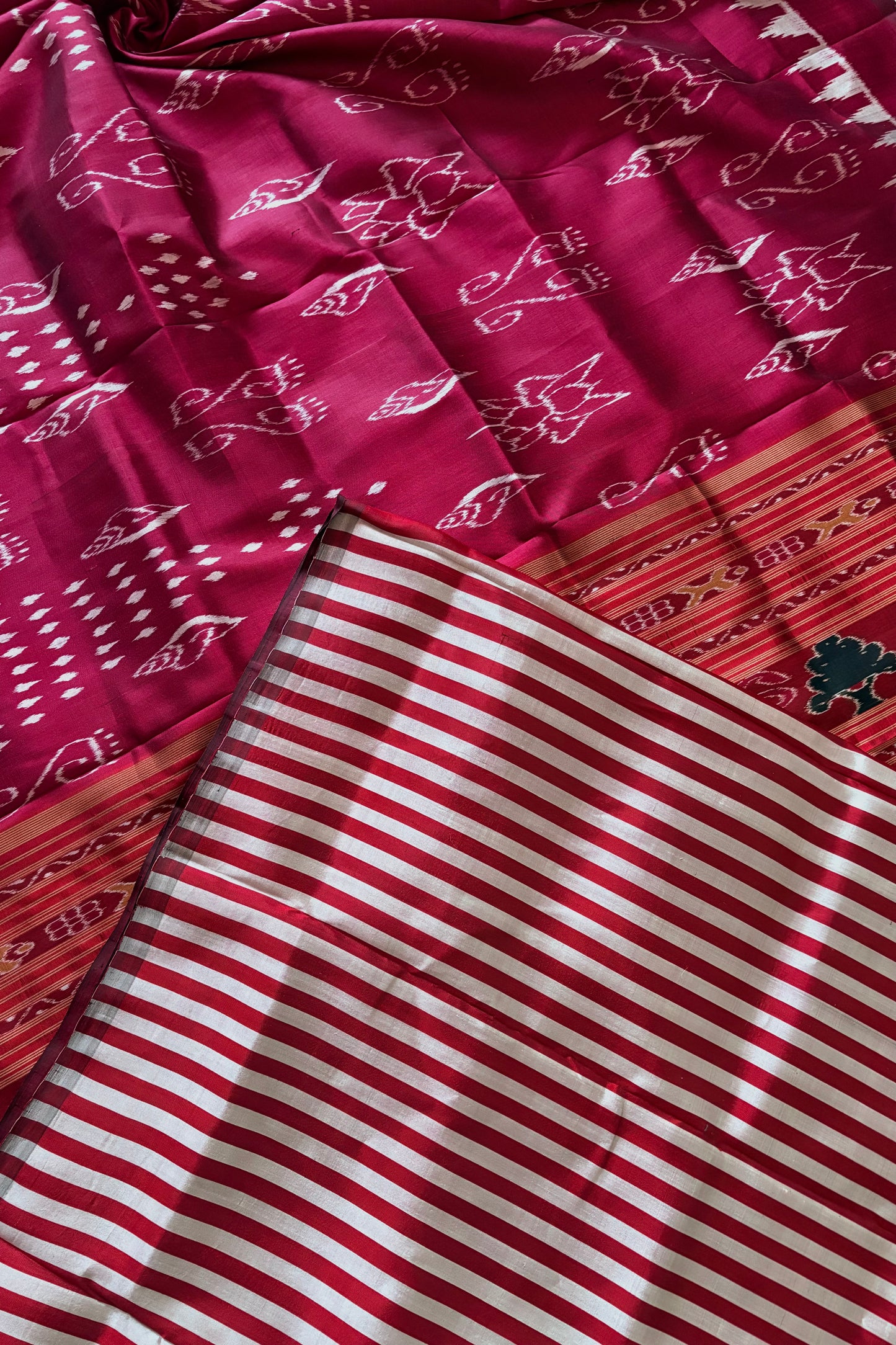 Exclusive Odisha Ikkat Khandua Pure Silk Saree- Raspberry Pink