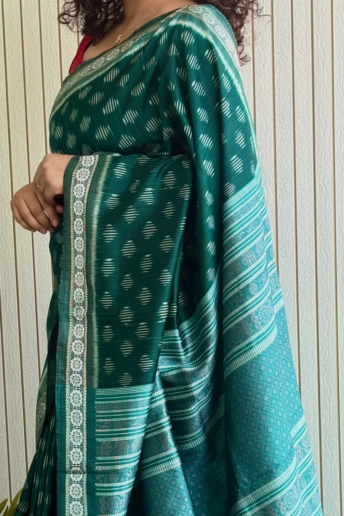 Exclusive Odisha Ikkat Jalla Work Pure Silk Saree - Rama Green