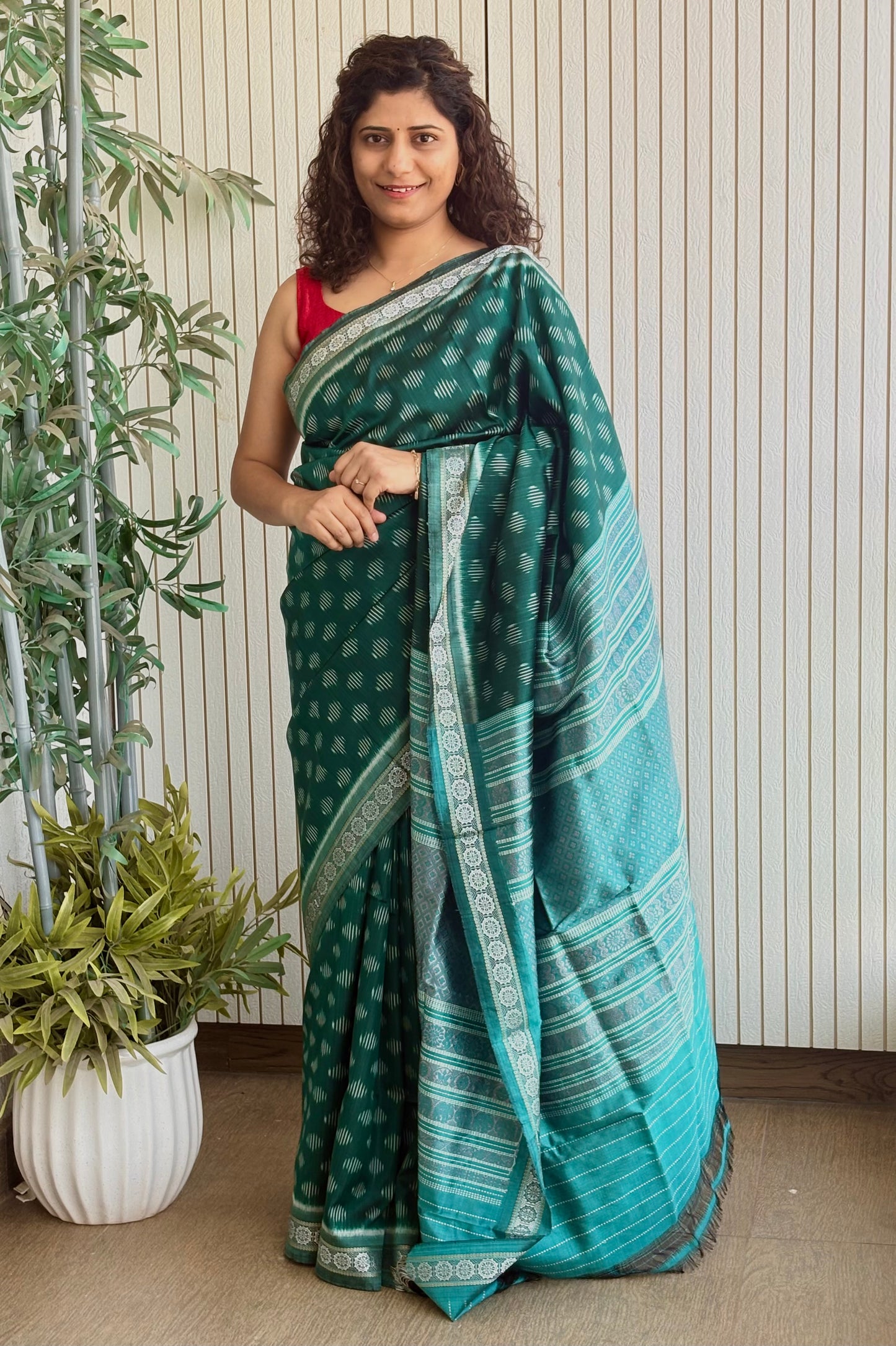 Exclusive Odisha Ikkat Jalla Work Pure Silk Saree - Rama Green