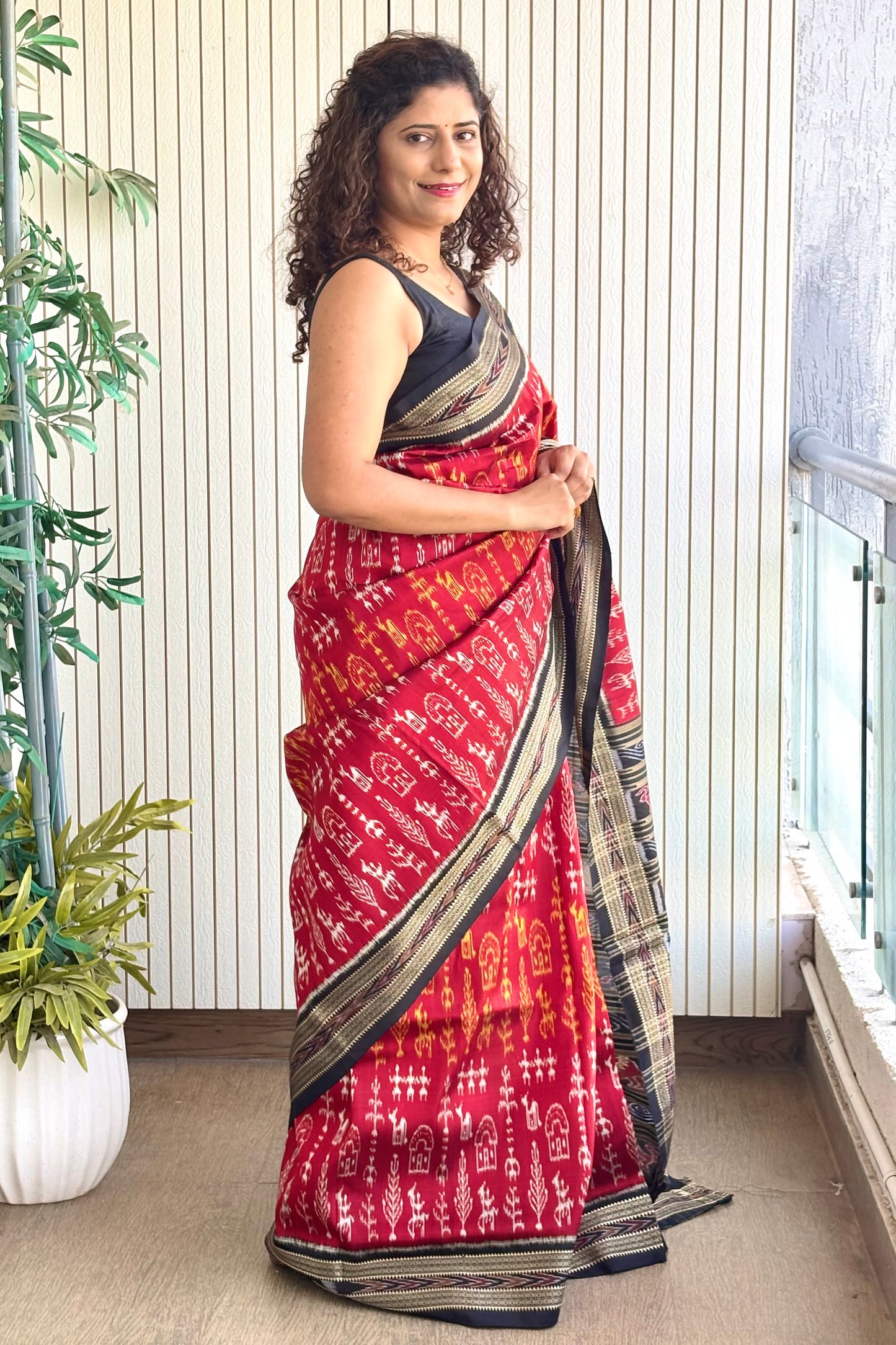 Odisha Ikkat Khandua Pure Silk Saree- Deep Red