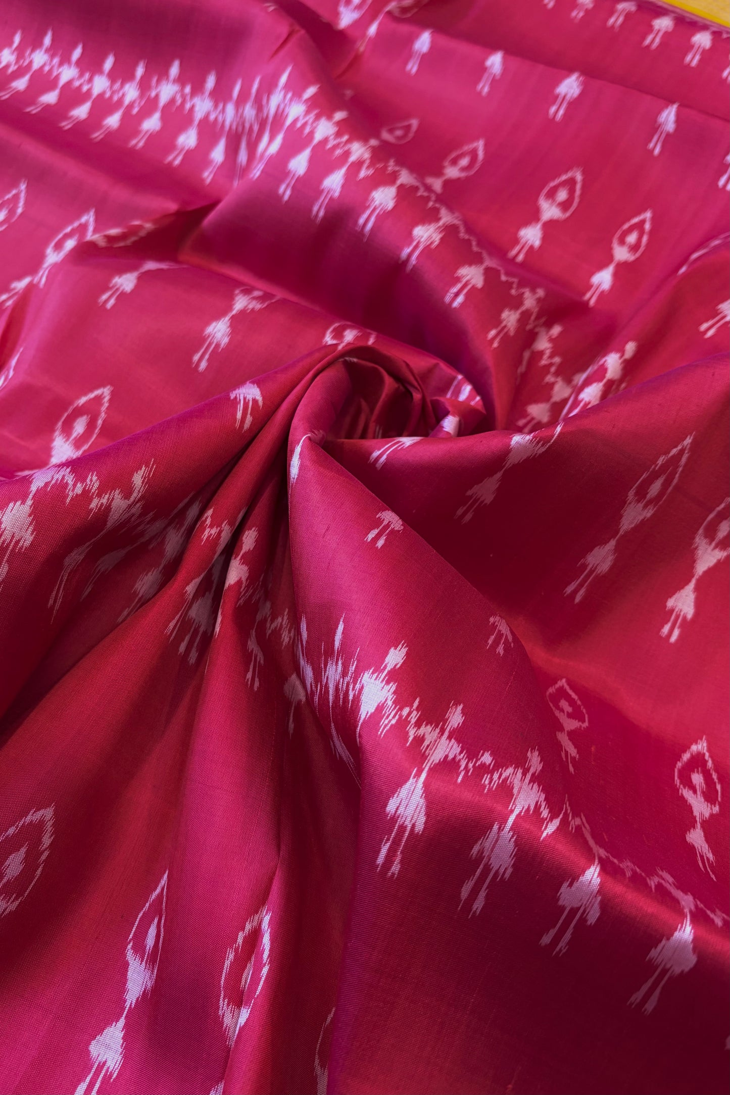 Odisha Ikkat Khandua Pure Silk Saree- Dual Tone Carrot Red