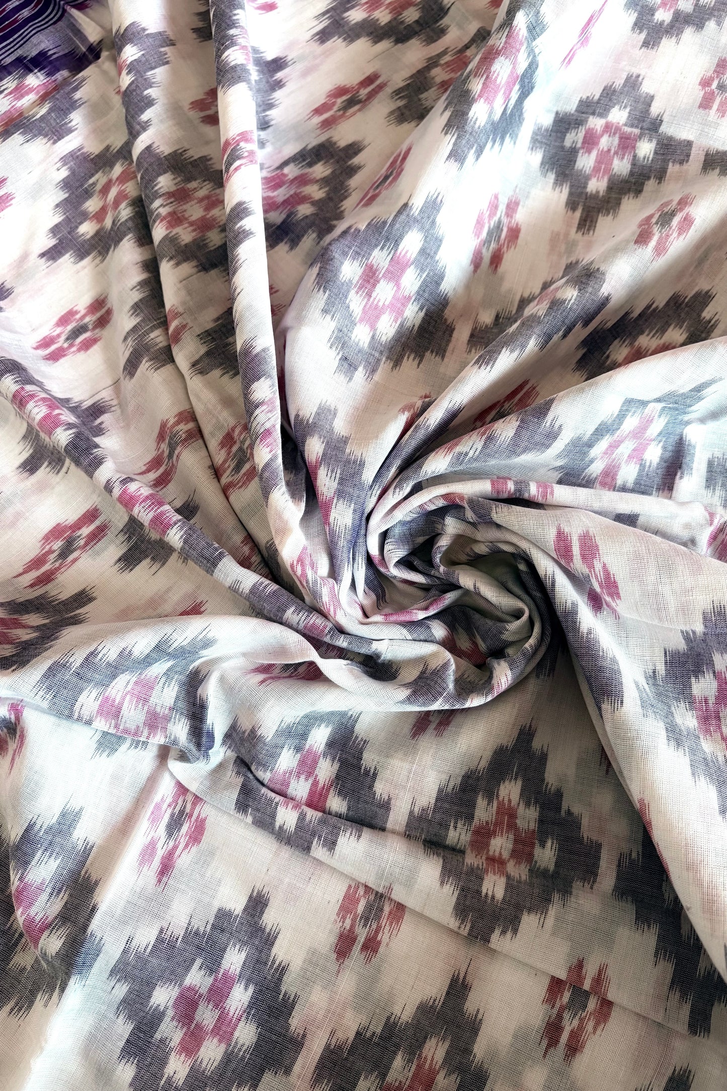 Odisha Ikkat Khandua Cotton Saree- White-Purple