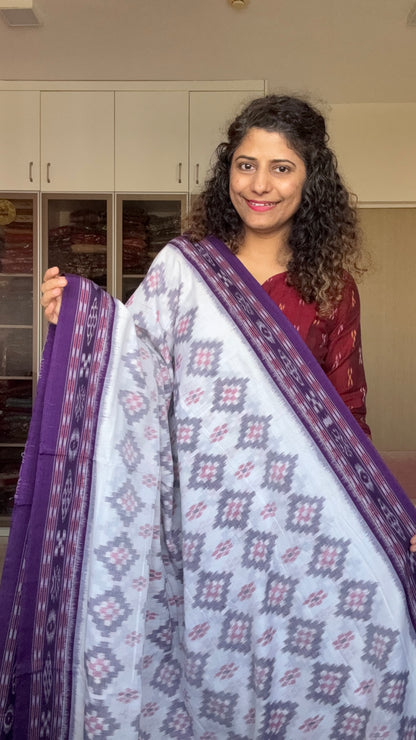 Odisha Ikkat Khandua Cotton Saree- White-Purple