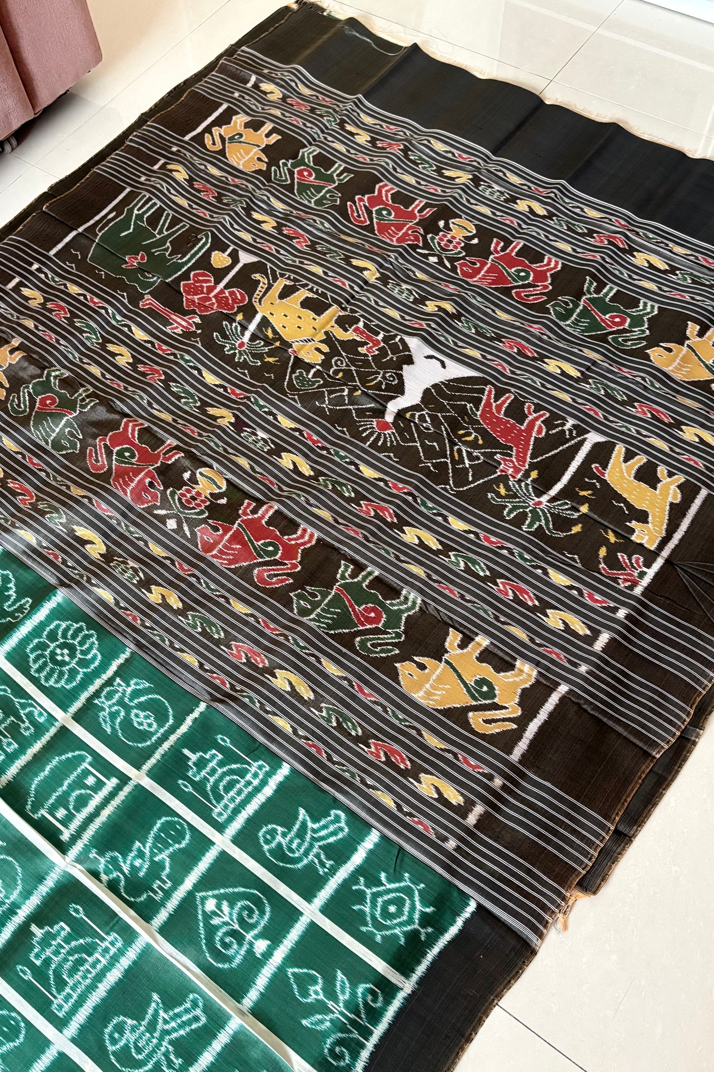 Nabakothi Khandua Ikkat Silk Saree: Dual tone english Green