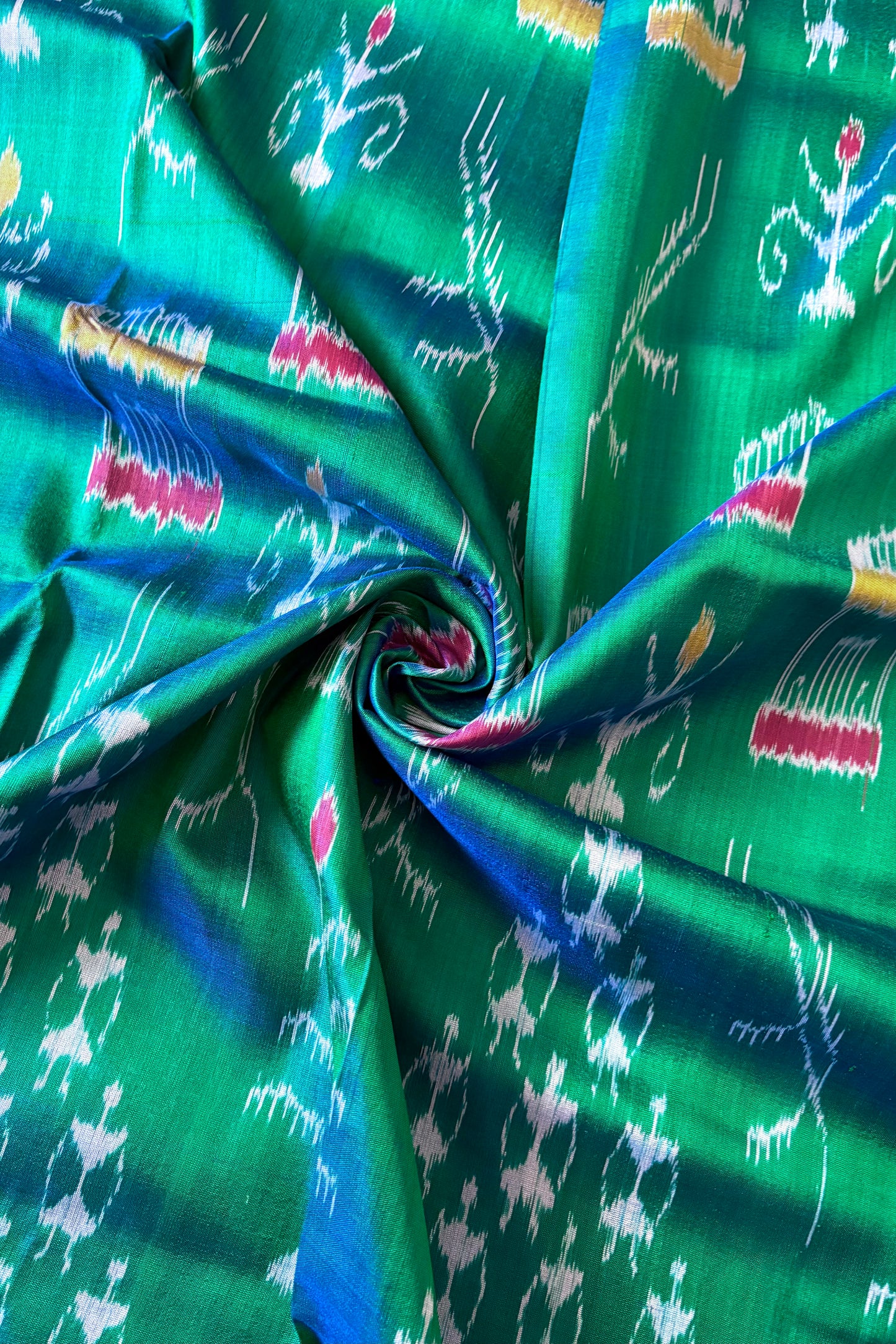 Exclusive Odisha Ikkat Pure Silk Saree- Shot Green