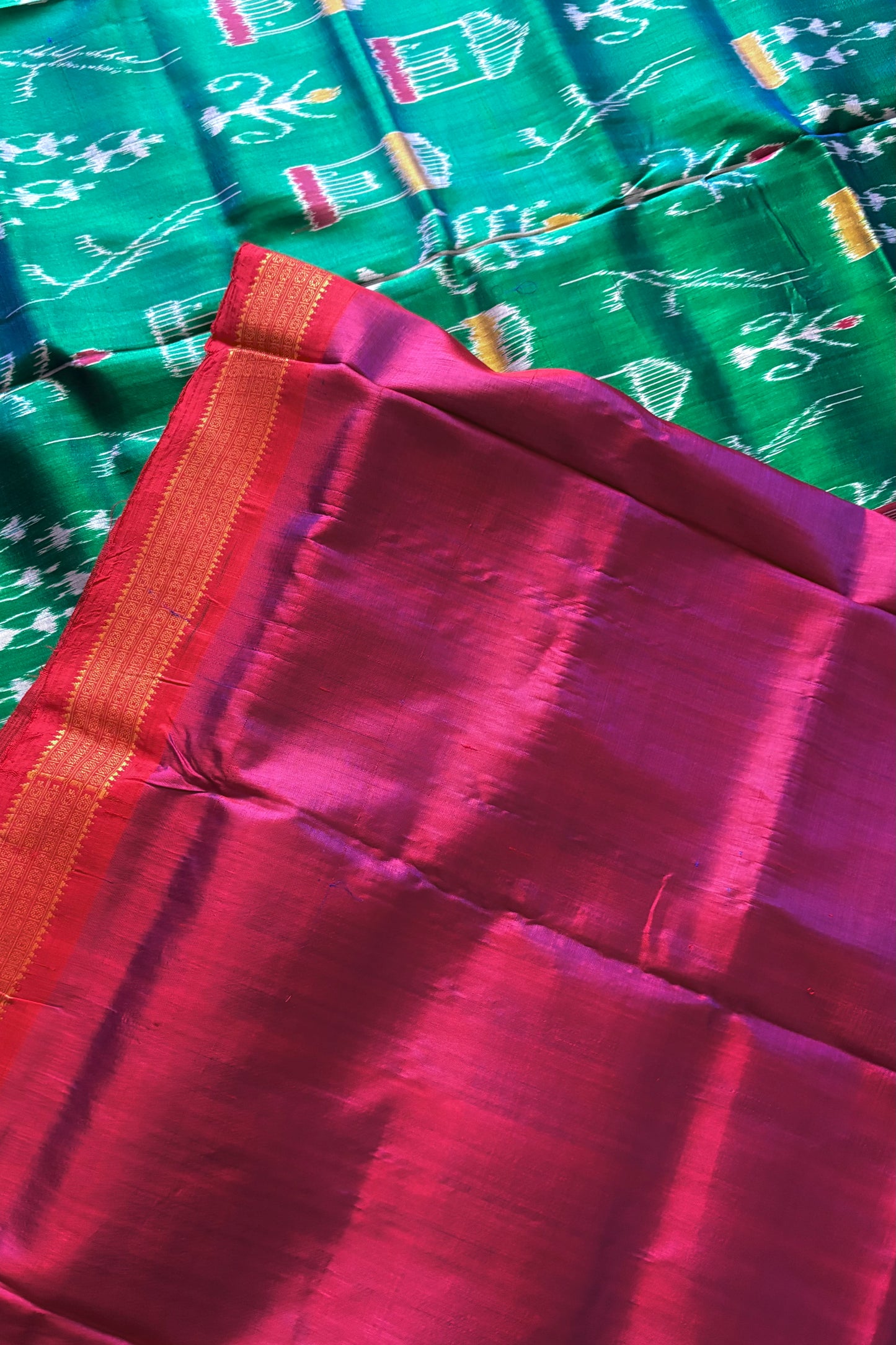 Exclusive Odisha Ikkat Pure Silk Saree- Shot Green