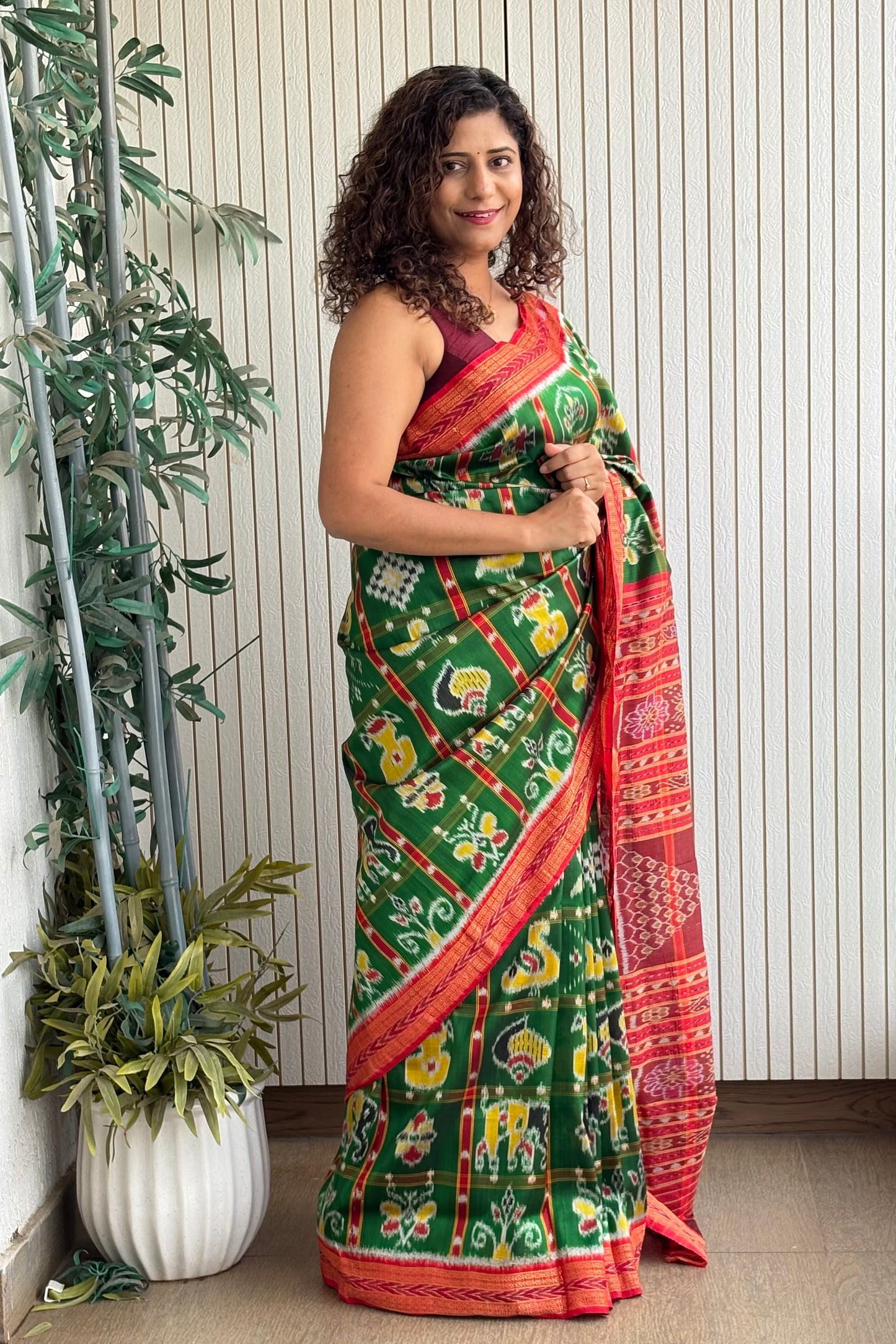 Nabakothi Khandua Silk Saree: Green