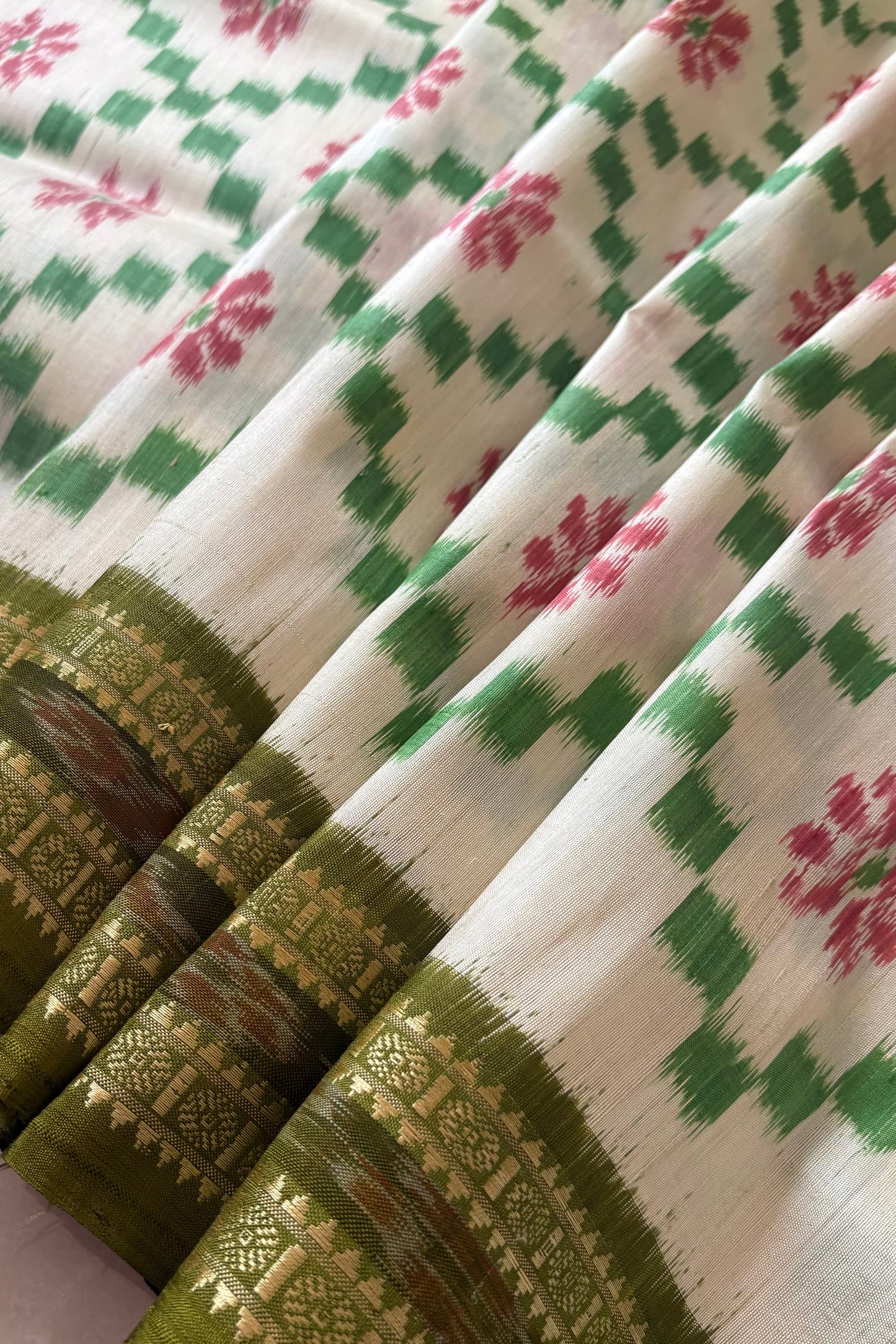 Odisha Ikkat Khandua Pure Silk Saree- Off White & Green