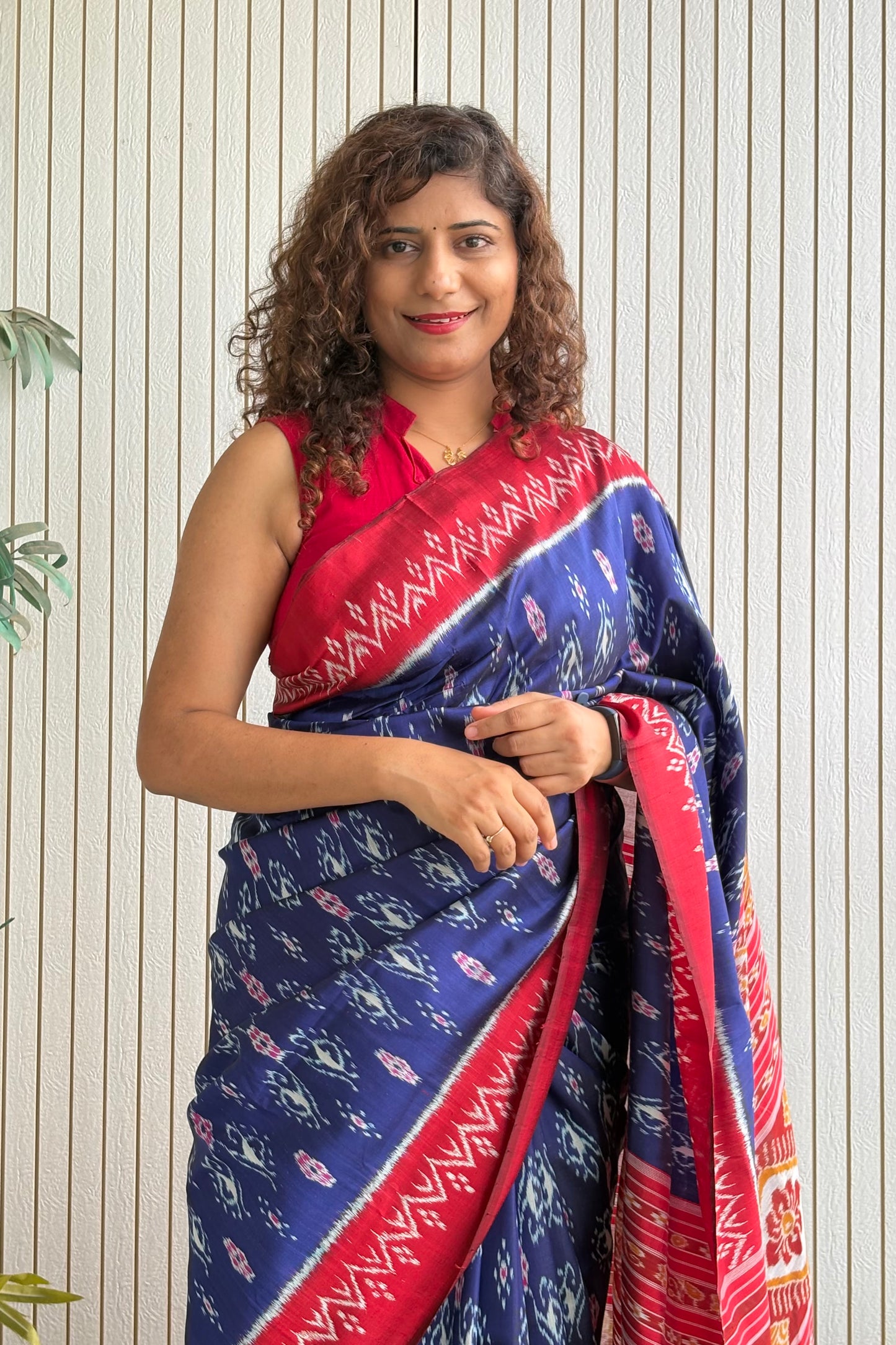 Odisha Ikkat Khandua Pure Silk Saree- Navy blue