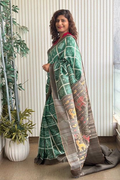 Nabakothi Khandua Ikkat Silk Saree: Dual tone english Green