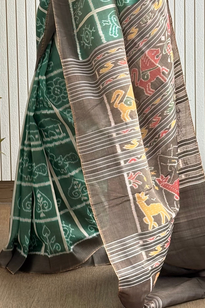 Nabakothi Khandua Ikkat Silk Saree: Dual tone english Green