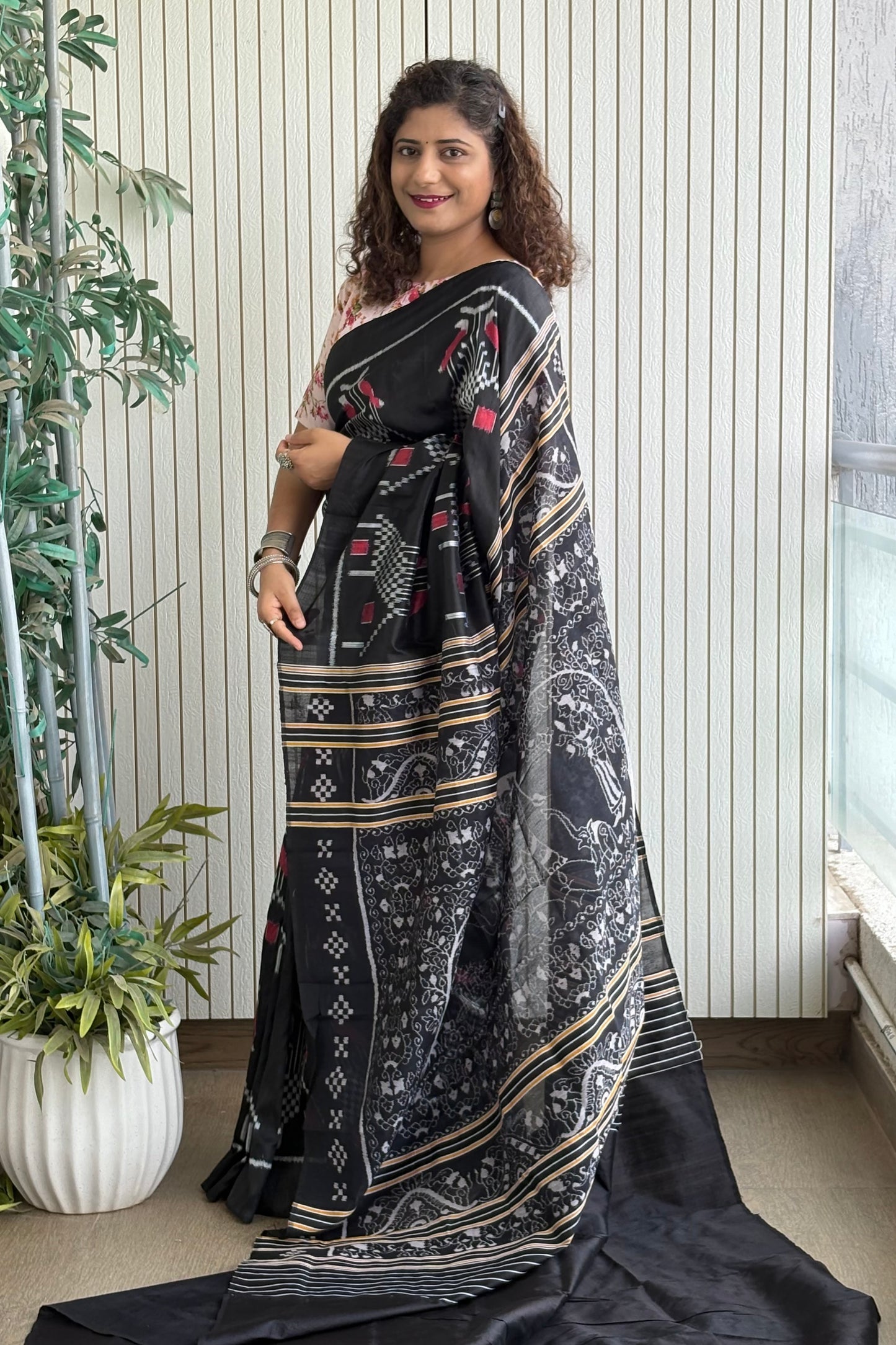 Odisha Ikkat Nuapatna Pure Silk Saree- Black
