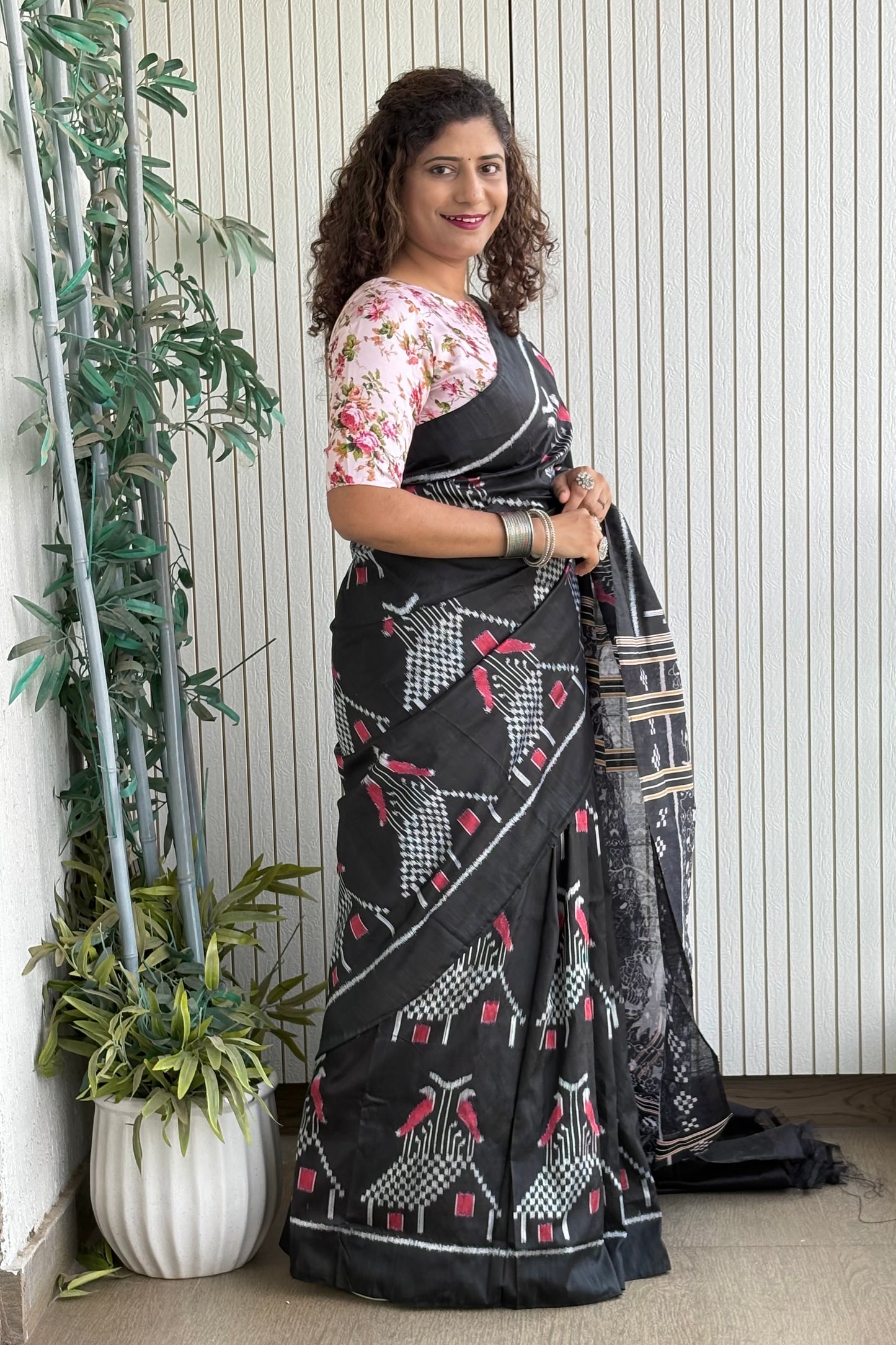 Odisha Ikkat Nuapatna Pure Silk Saree- Black