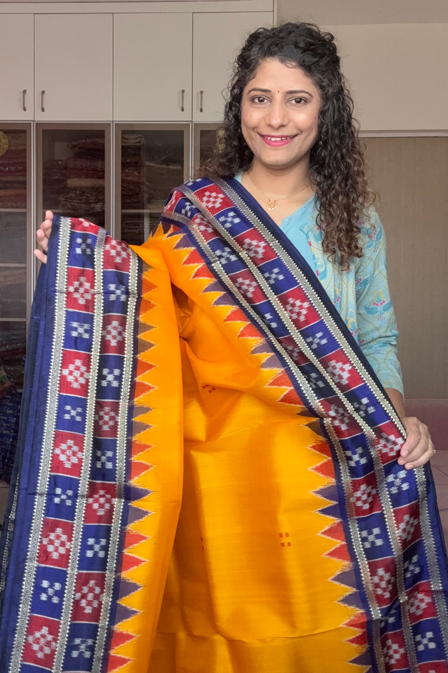 Pasapali Border Odisha Ikkat Pure Silk Saree-Yellow