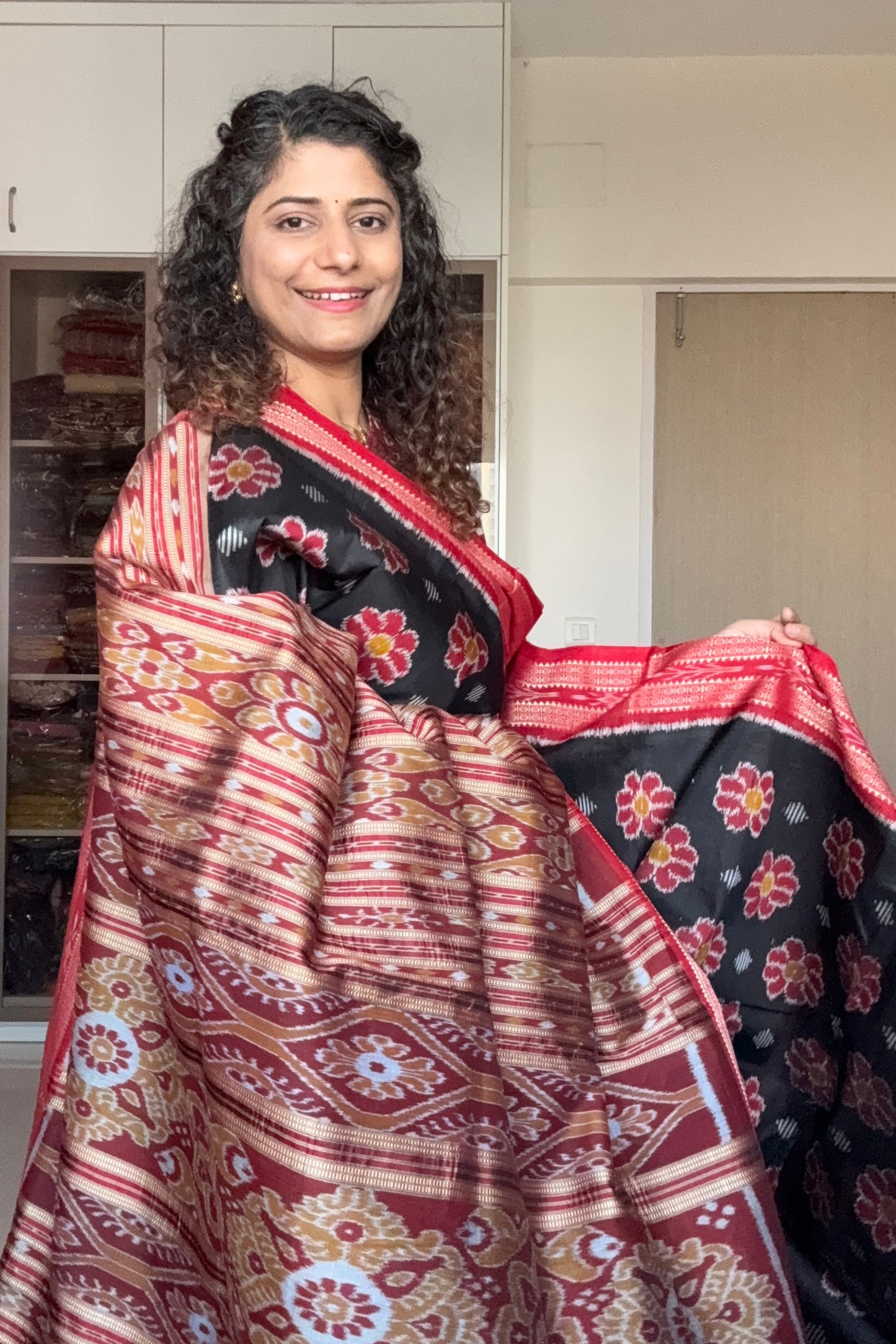 Exclusive Odisha Ikkat Pure Silk Saree-Black