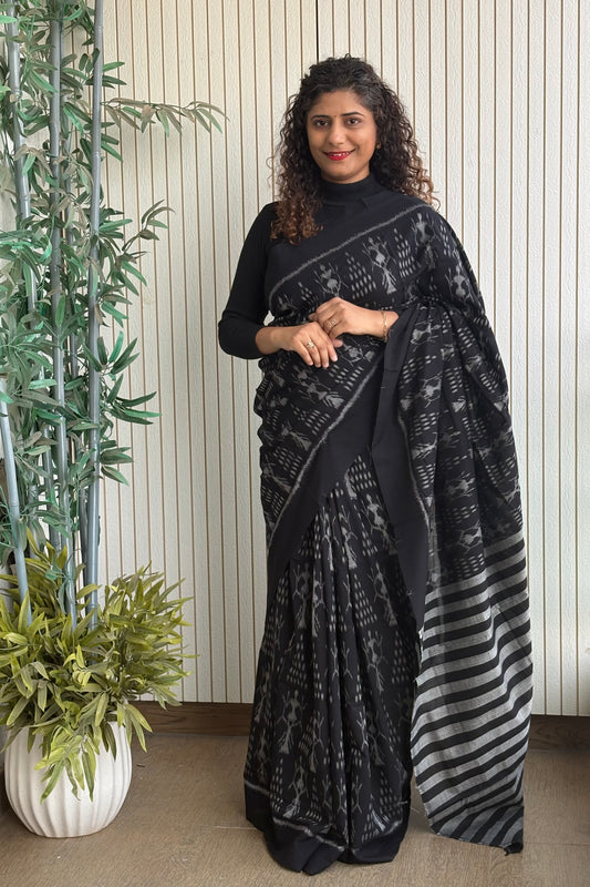 Exclusive Bandha Body Ikkat Cotton Saree - Black