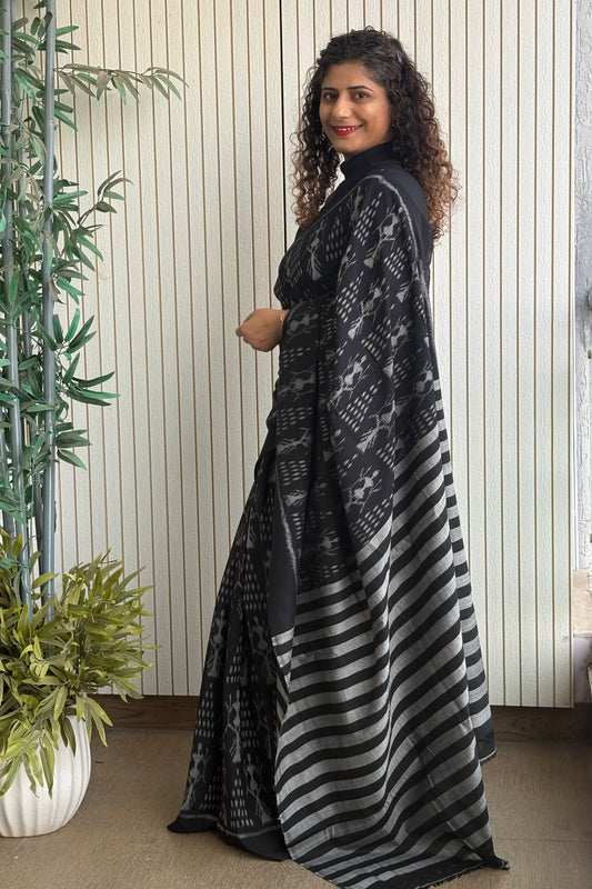 Exclusive Bandha Body Ikkat Cotton Saree - Black