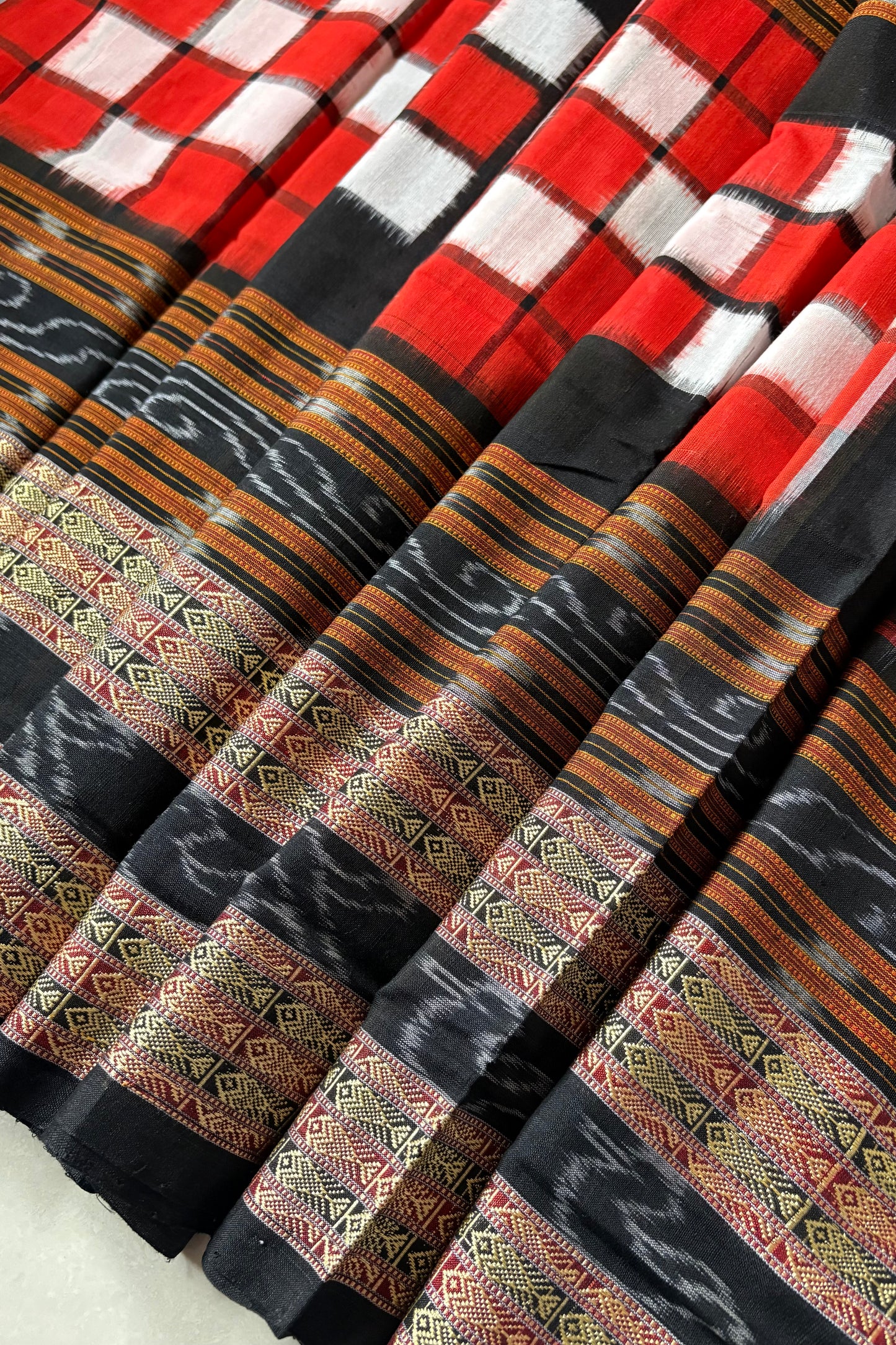 Sambalpuri Bichitrapuri Pure Cotton Saree: Black & Orange