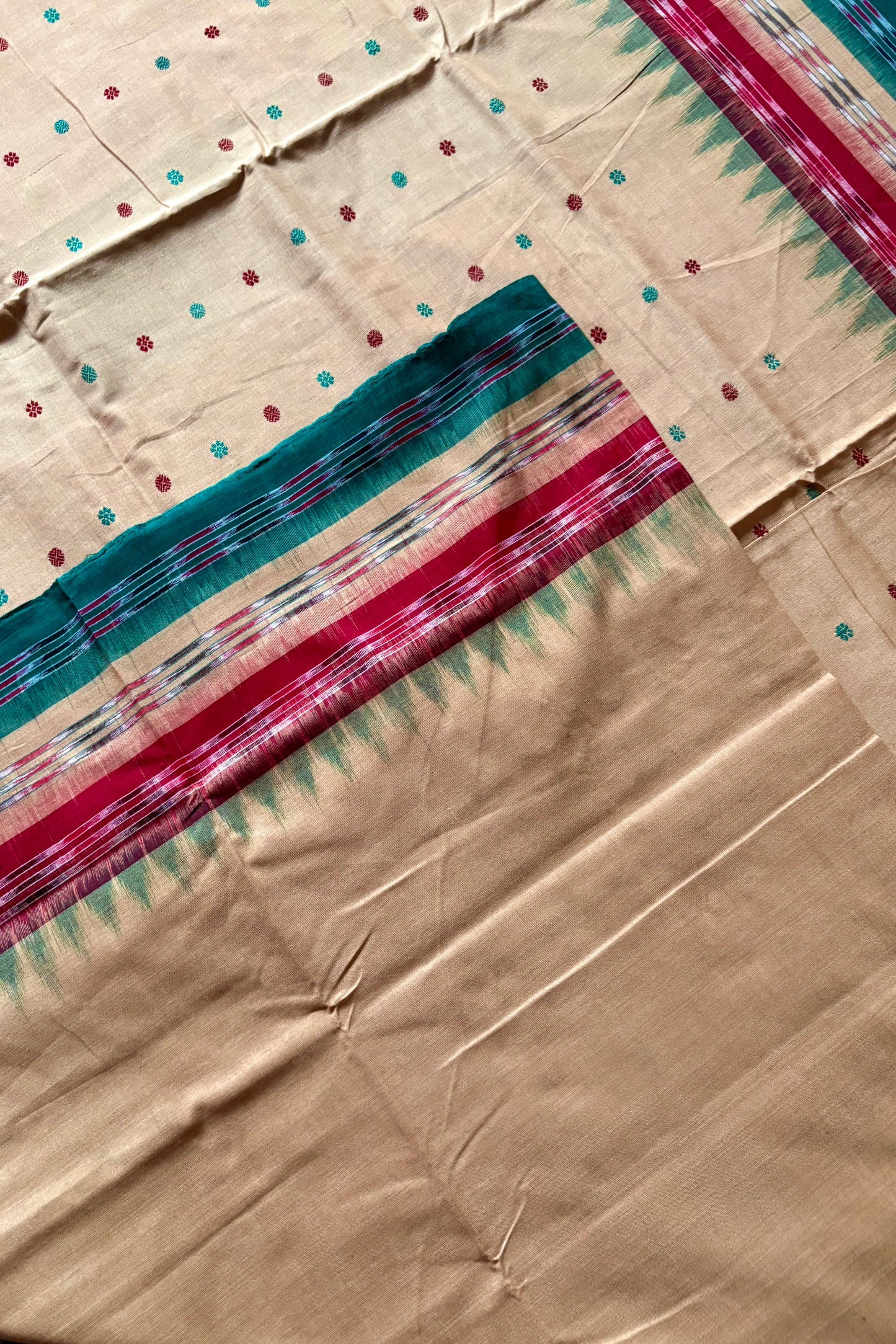 Exclusive Khandua Cotton Saree - Beige & green