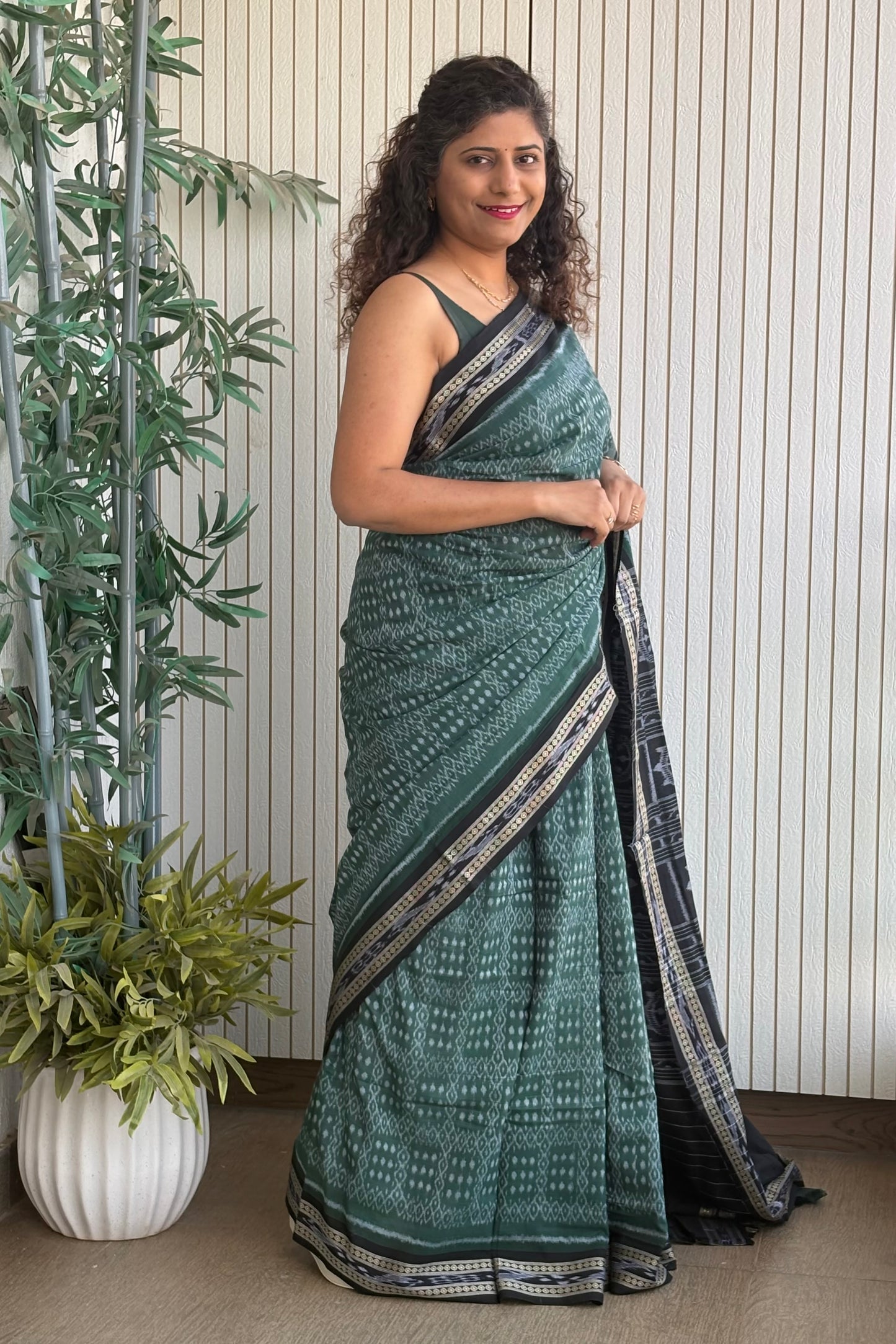 Exclusive Odisha Ikkat Khandua Cotton Saree - English Green