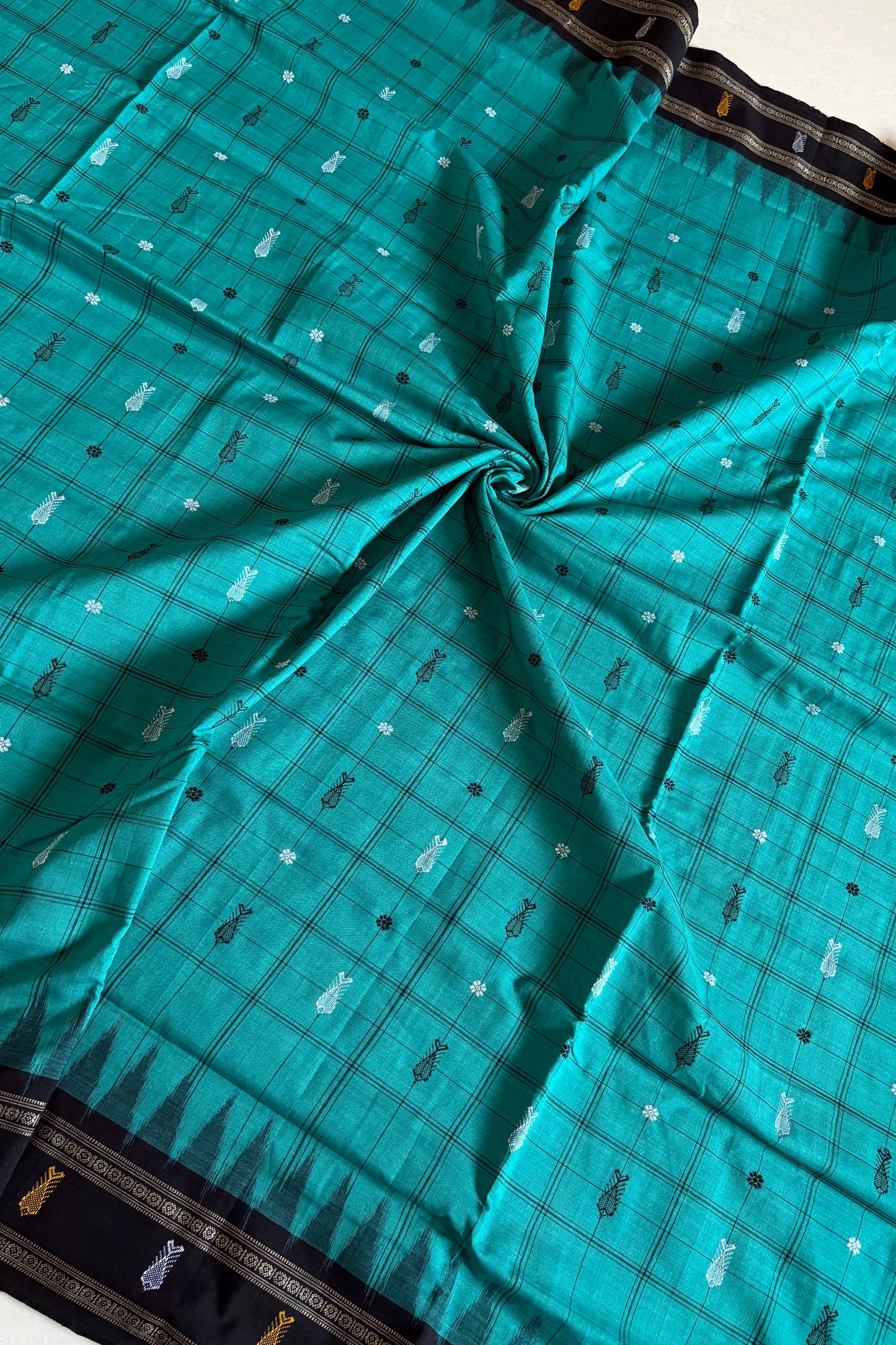Exclusive Odisha Ikkat Hazaar Buti Cotton Saree- Sea Green