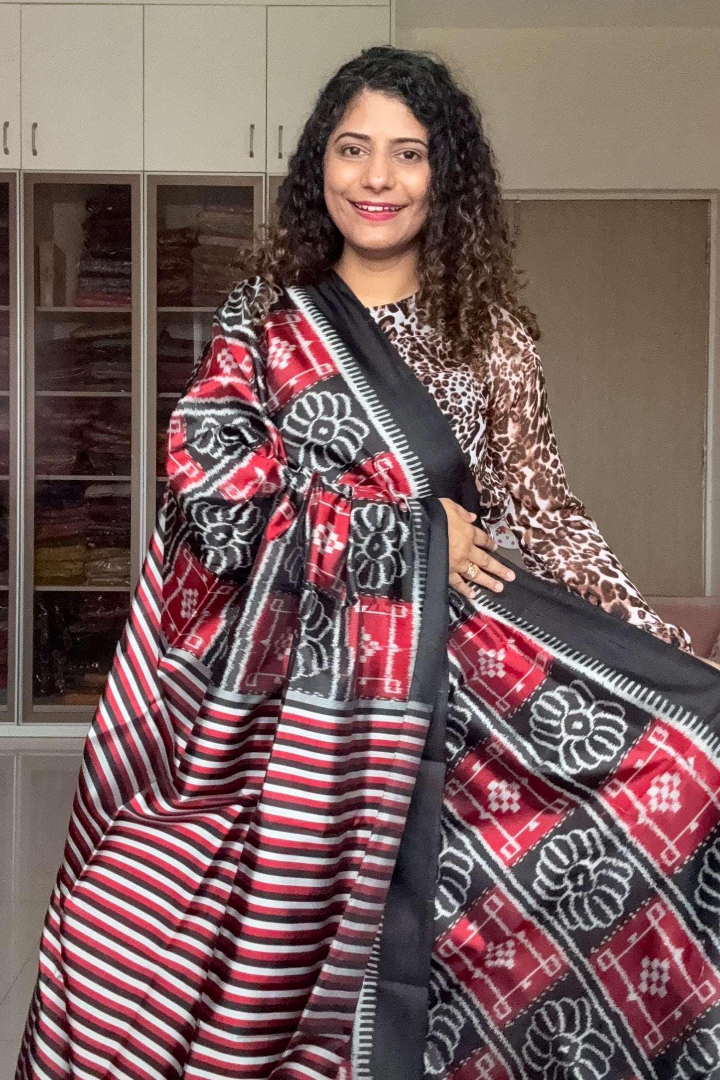 Exclusive Odisha Ikkat Pure Silk Saree- Black red