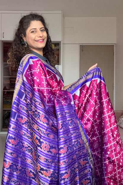 Bandha Body Khandua Ikkat Silk Saree - Dual shine Magenta