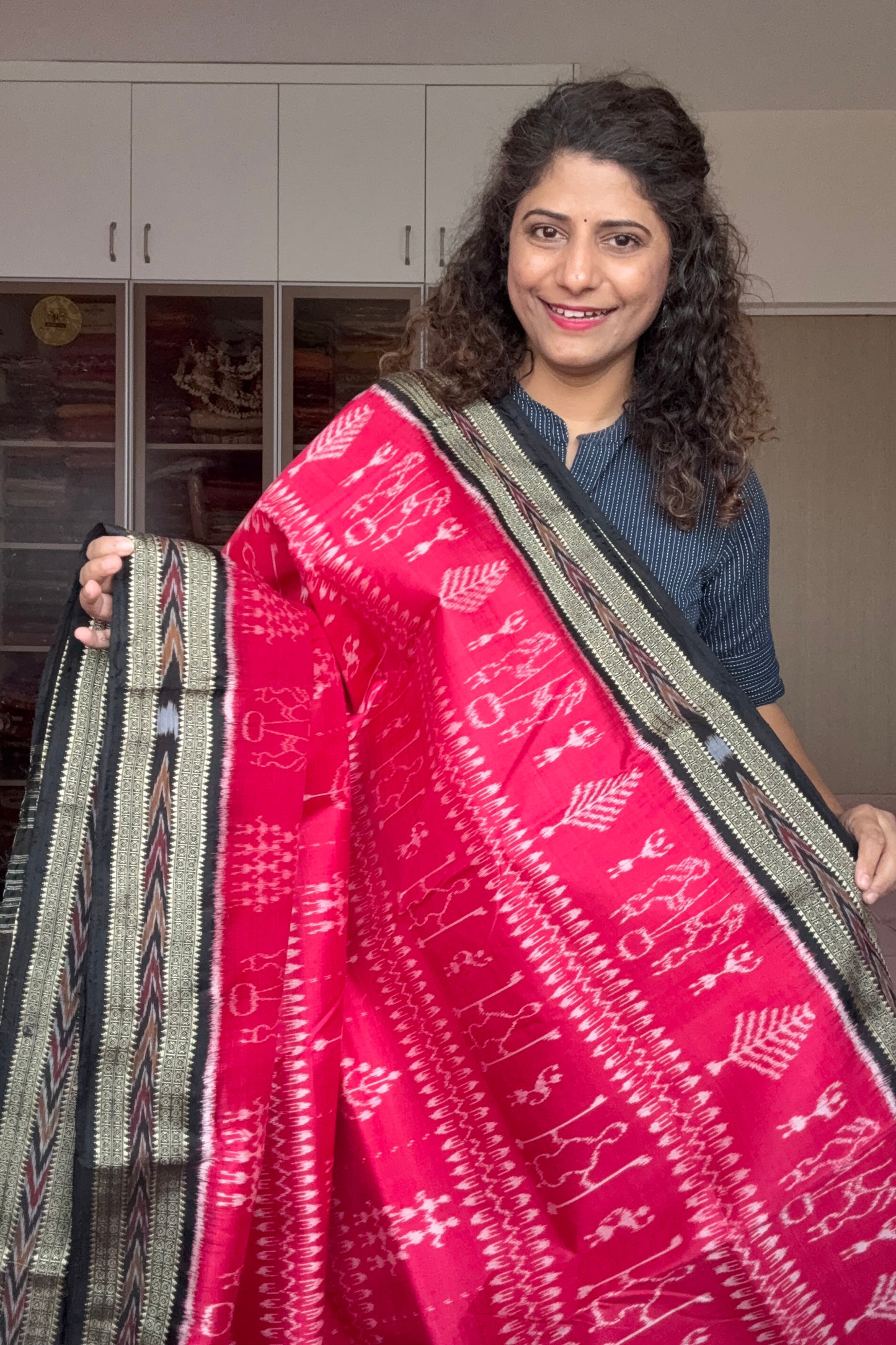 Exclusive Odisha Ikkat Pure Silk Saree- Bright Pink