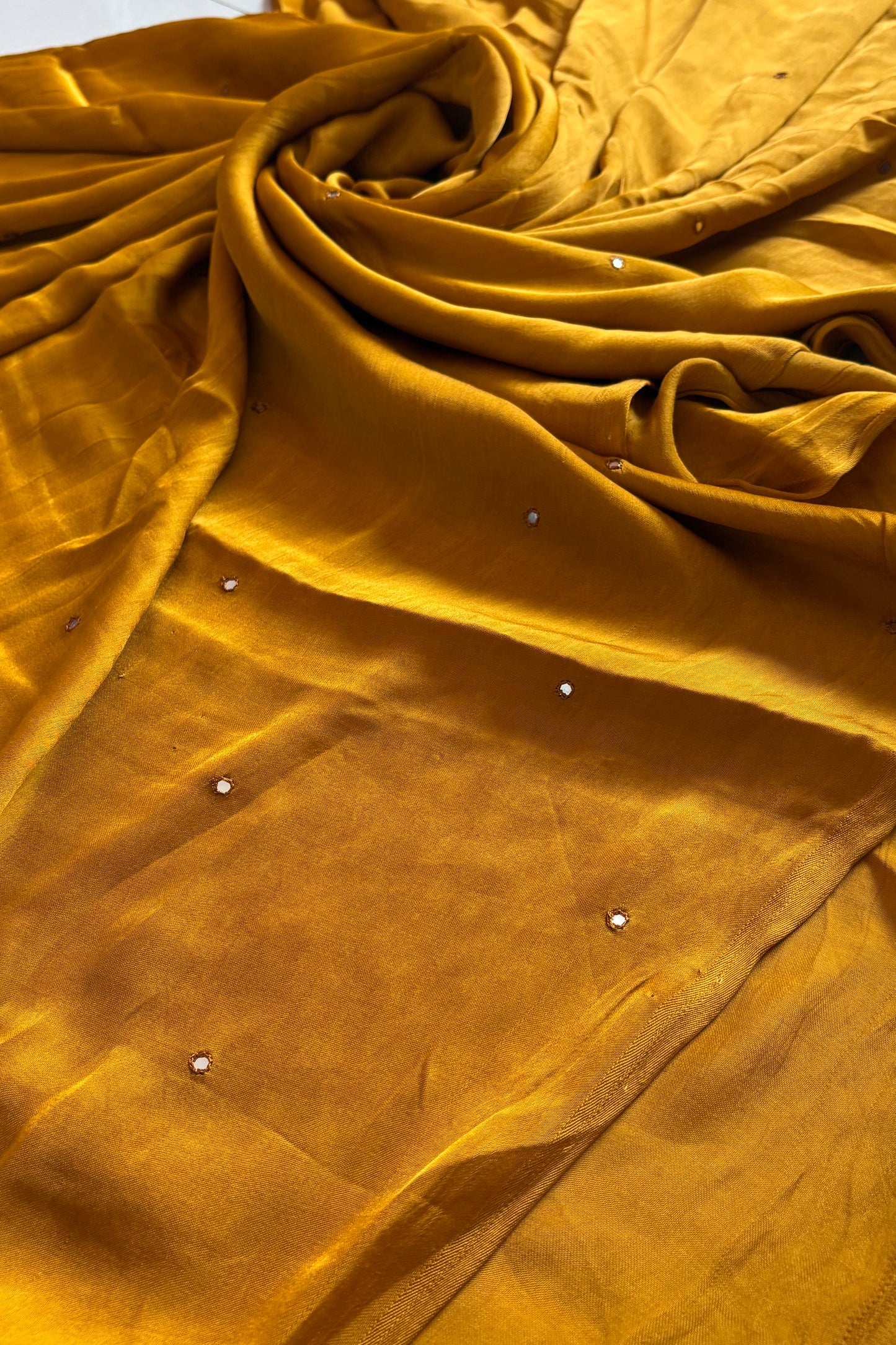 Mirror work on Modal- Mustard