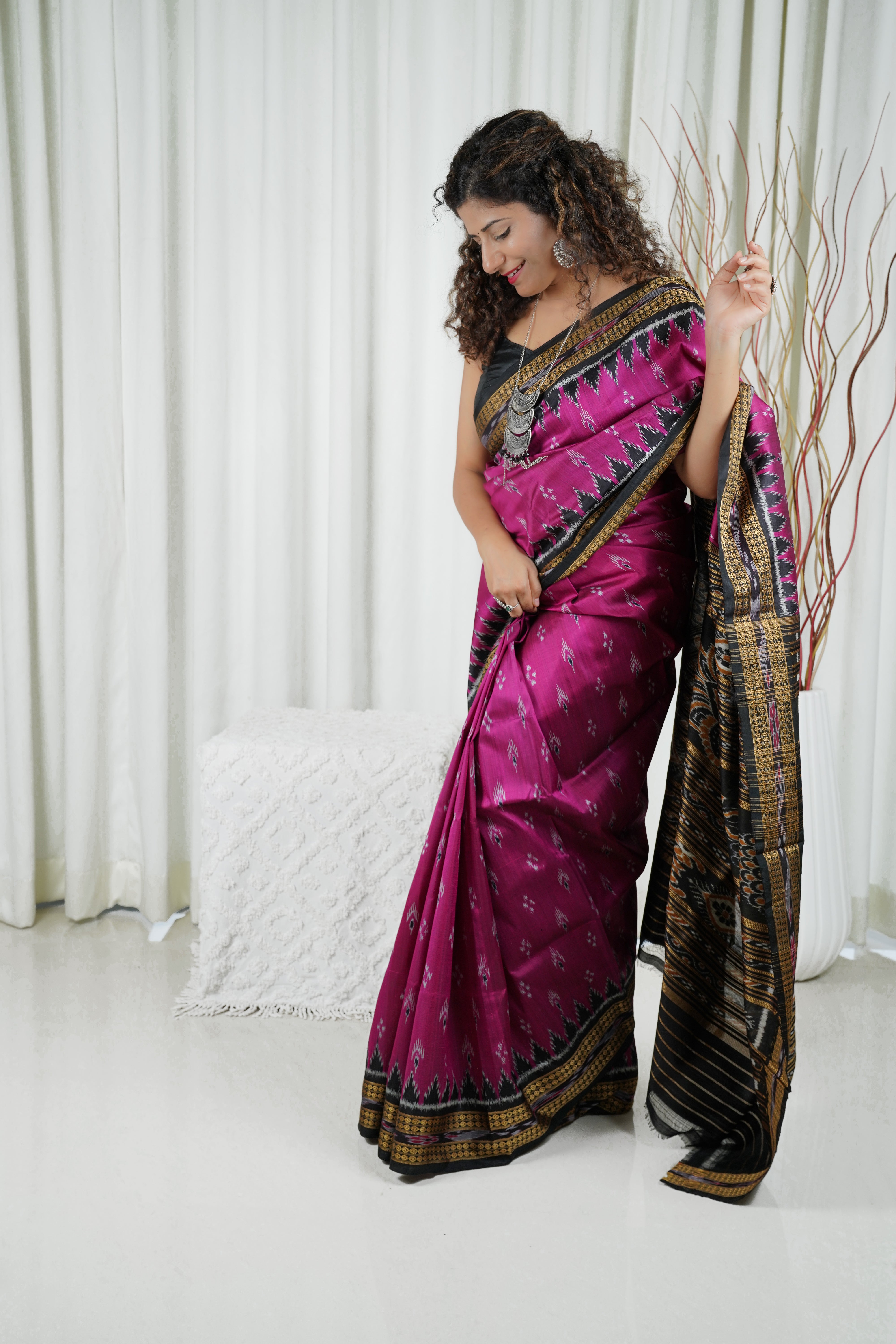 Odisha Ikkat Khandua Silk Saree - Mayura Chandrika- Magenta Wine