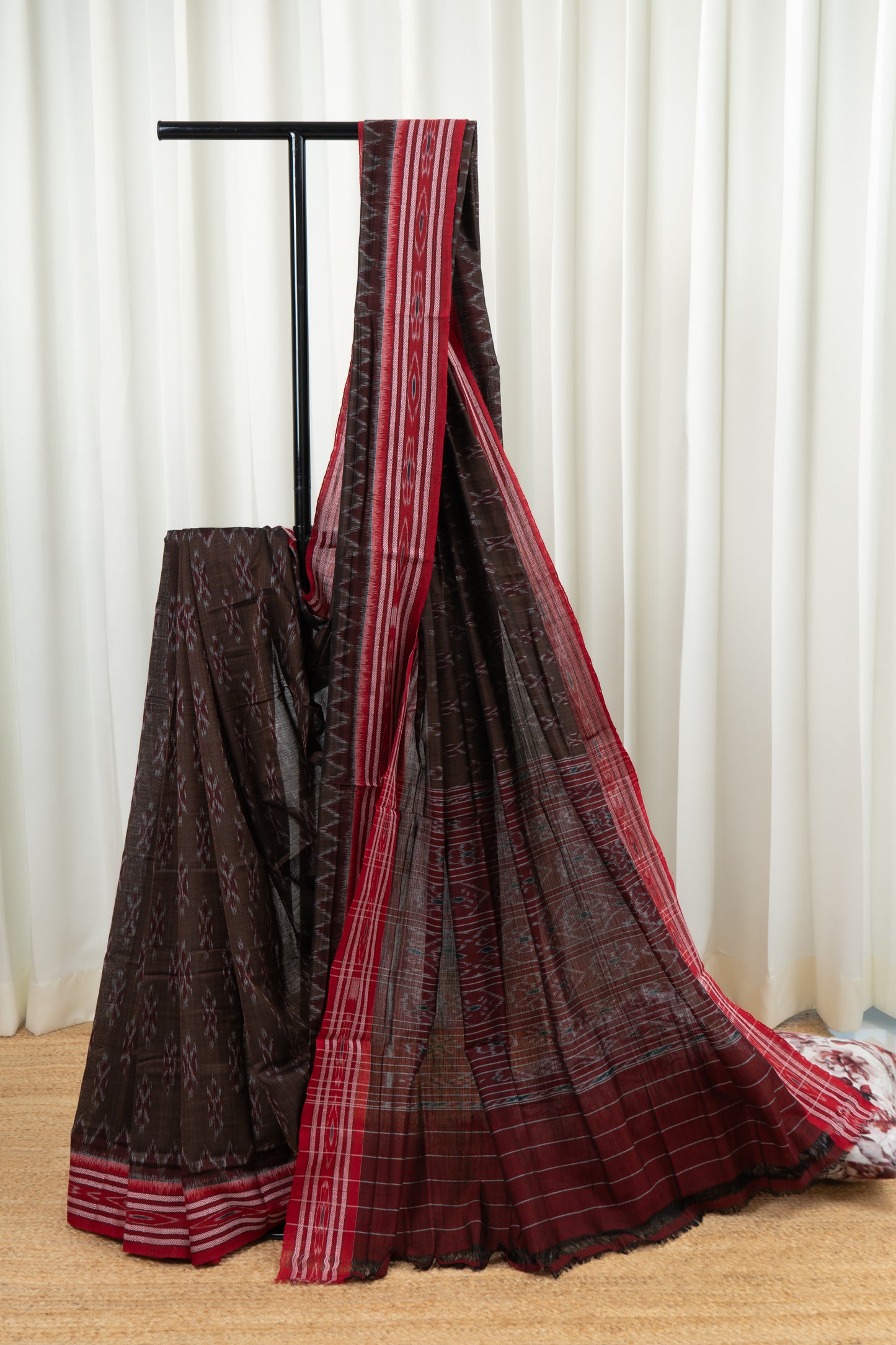 Odisha Ikkat Khandua Cotton Saree - Brown Red