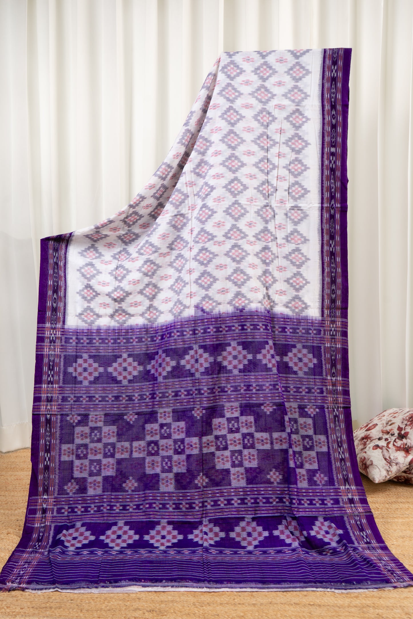 Odisha Ikkat Khandua Cotton Saree- White-Purple