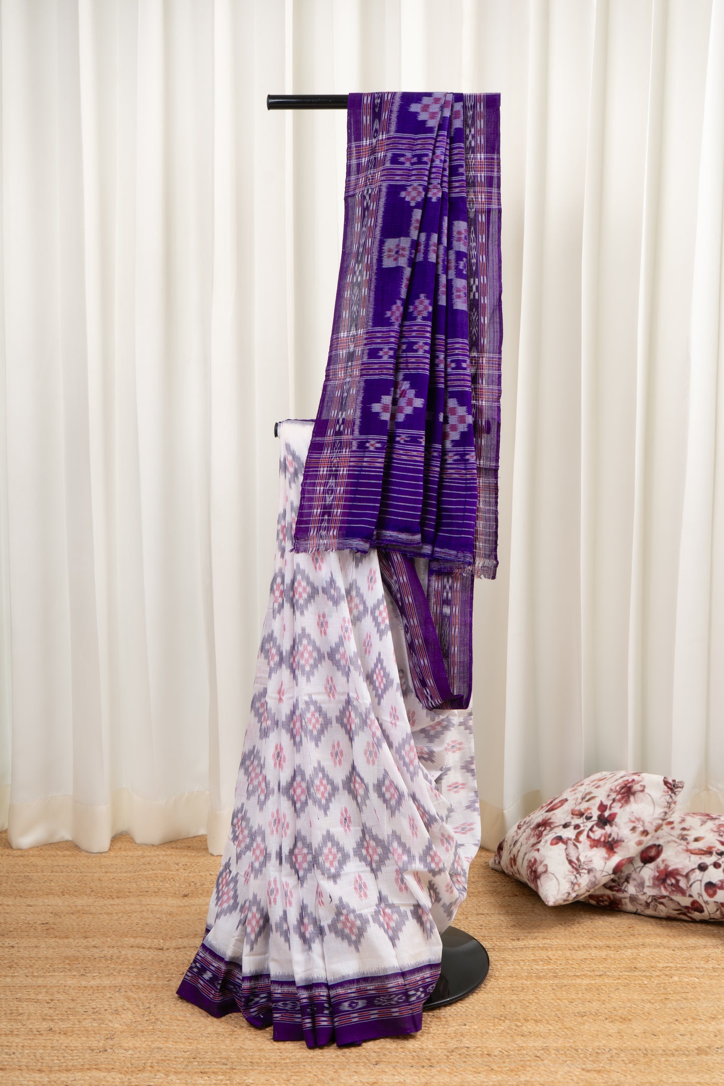 Odisha Ikkat Khandua Cotton Saree- White-Purple