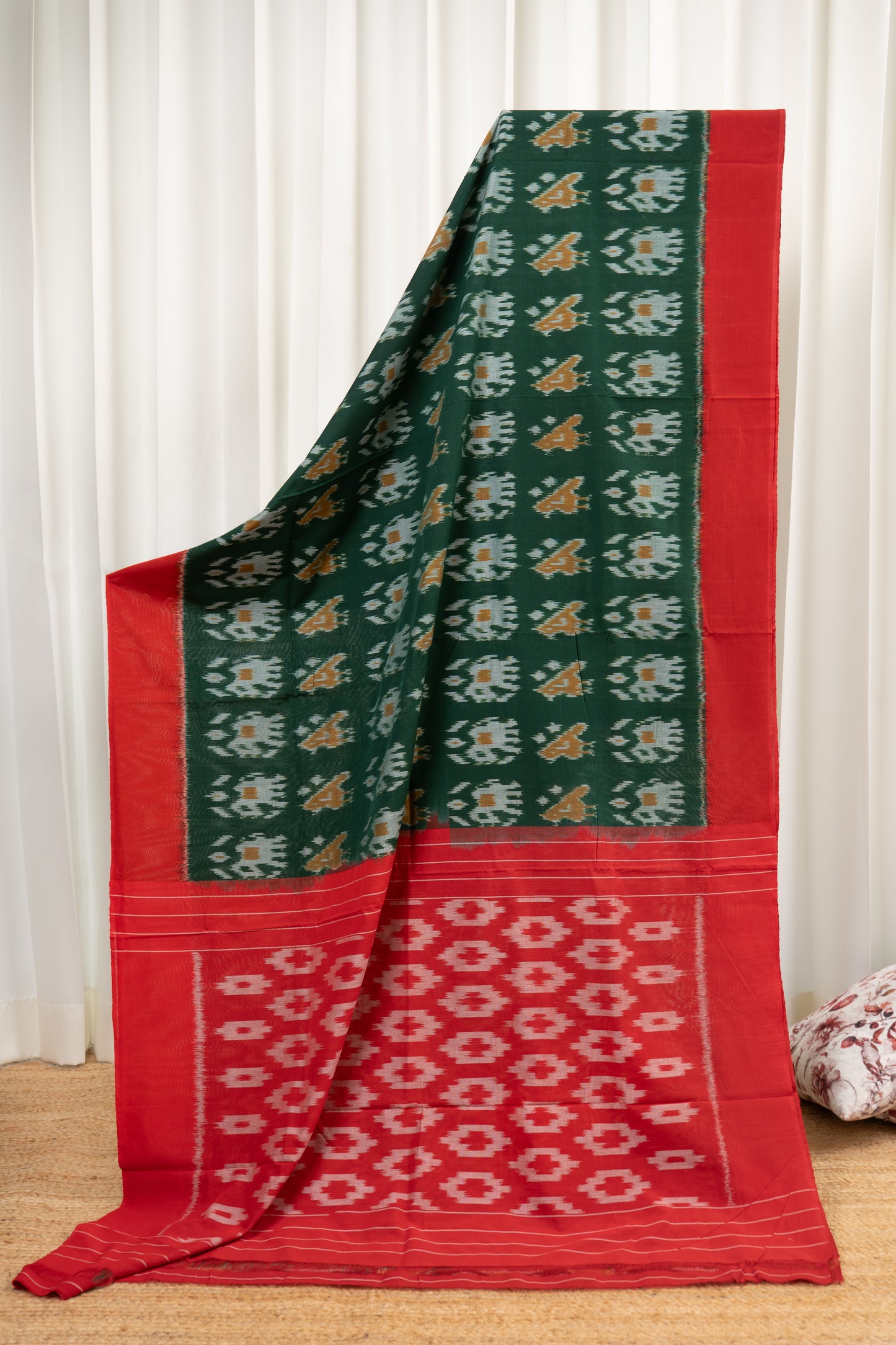Pochampally Ikkat Cotton Saree - Green