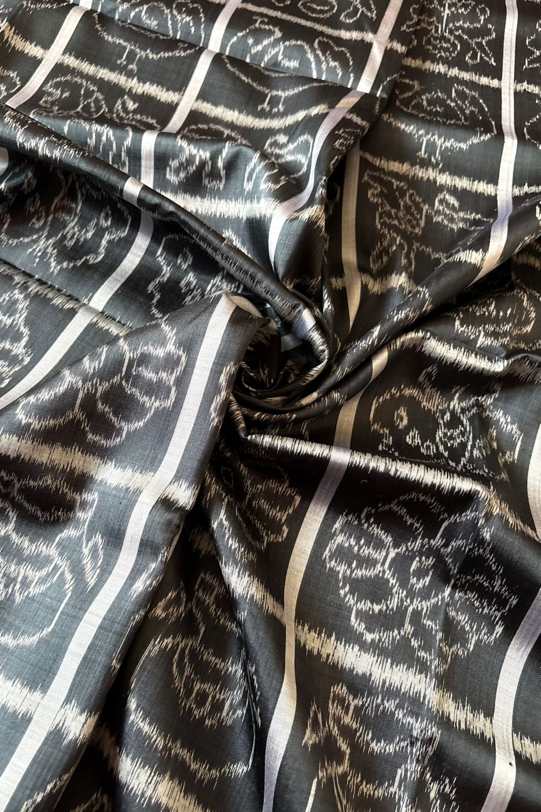 Odisha Ikkat Nabakothi Khandua Silk Saree: Charcoal Black