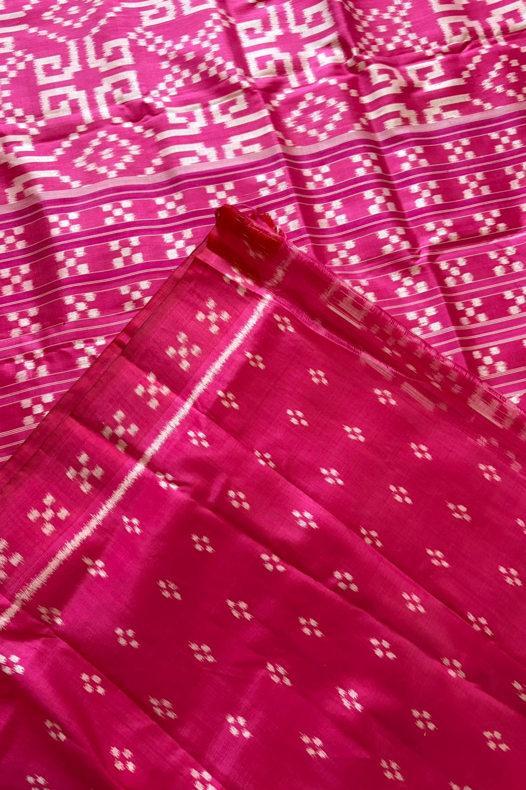 Exclusive Odisha Ikkat Khandua Pure Silk Saree- Pink