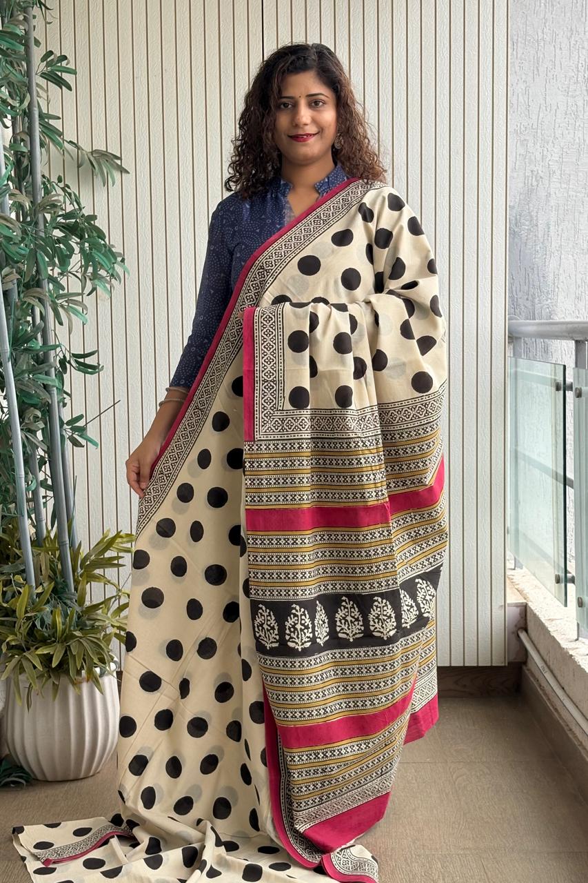 Hand Block Print Pure Cotton Saree (polka dot)