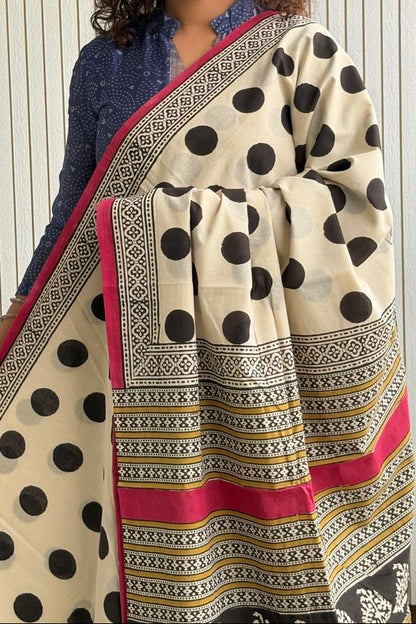 Hand Block Print Pure Cotton Saree (polka dot)