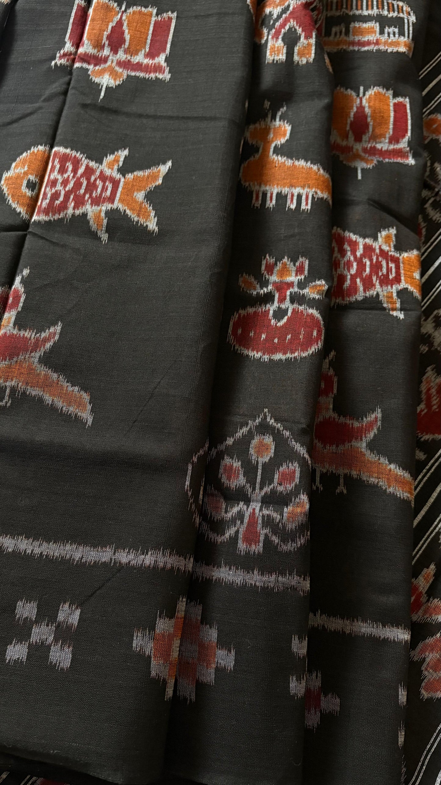 Odisha Ikkat Nabarangi Khandua Cotton Saree-Black