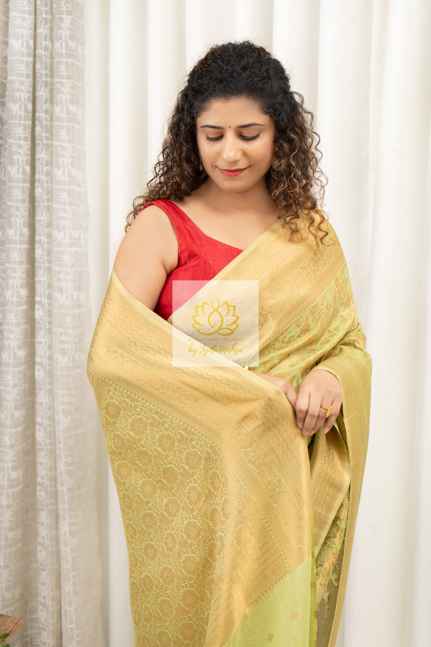 Banarasi Chiffon-Georgette Saree- Pista Green Saree