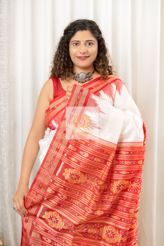 Bandha Border Khandua Ikkat Silk Saree - Off White Red Saree