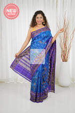 Load image into Gallery viewer, Bandha Floral Border Khandua Ikkat Silk Saree - Blue
