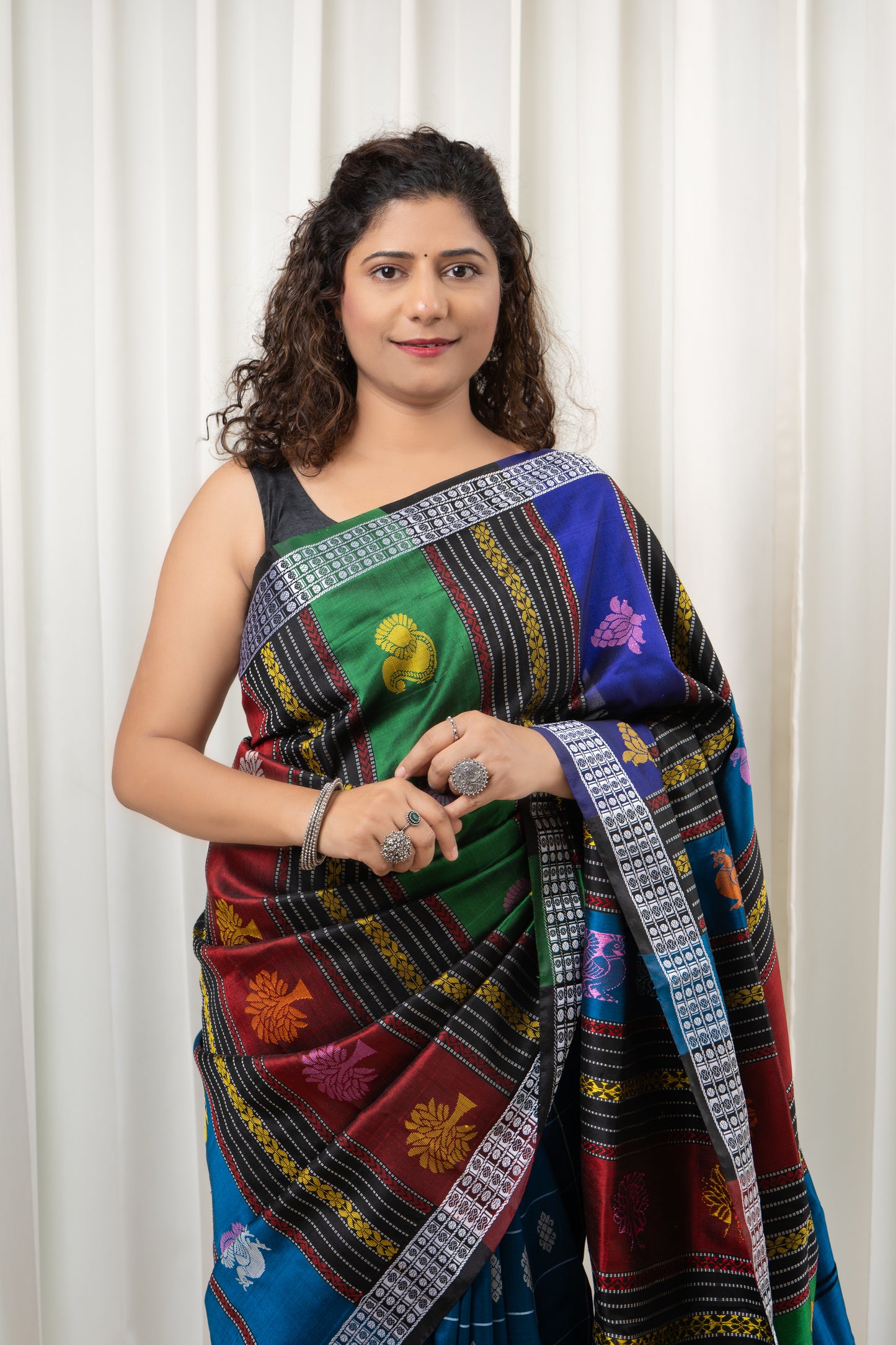 Exclusive Double Pallu Berhampuri Pure Silk Patta Saree - Dark Teal