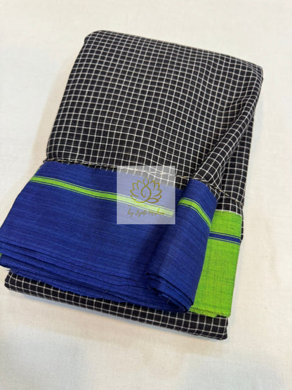 Black Patteda Anchu Cotton Saree With Ganga Jamuna Border- Navy Green