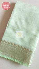 Load image into Gallery viewer, Classy Gold Border Silk Cotton Saree - Green
