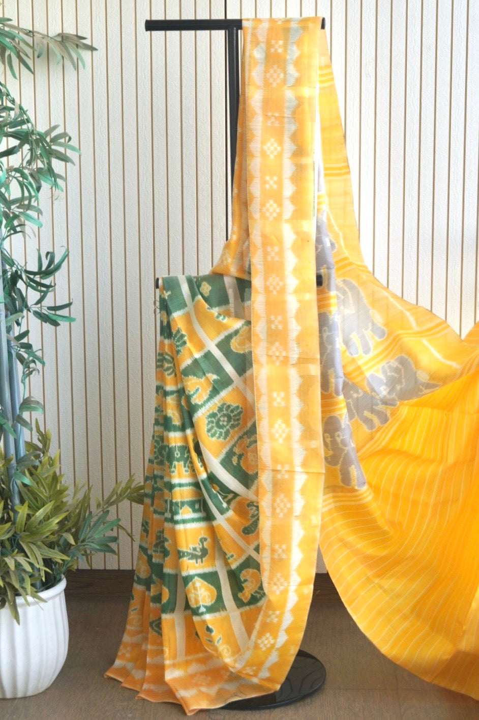 Exclusive Odisha Ikkat Nabakothi Pure Silk Saree- Pastel Yellow & Green
