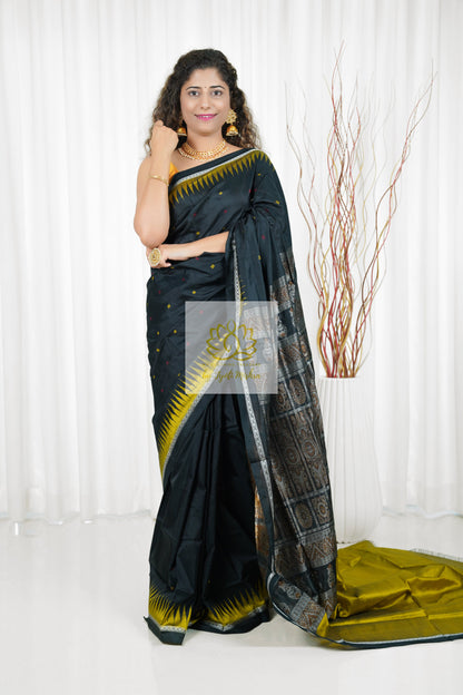 Ek Phulia Bomkei Pure Silk Pata Saree- Black Saree