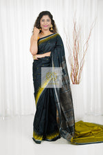 Load image into Gallery viewer, Ek Phulia Bomkei Pure Silk Pata Saree- Black Saree
